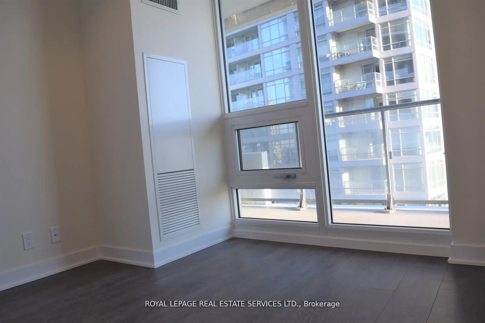 2221 Yonge Street, #2107