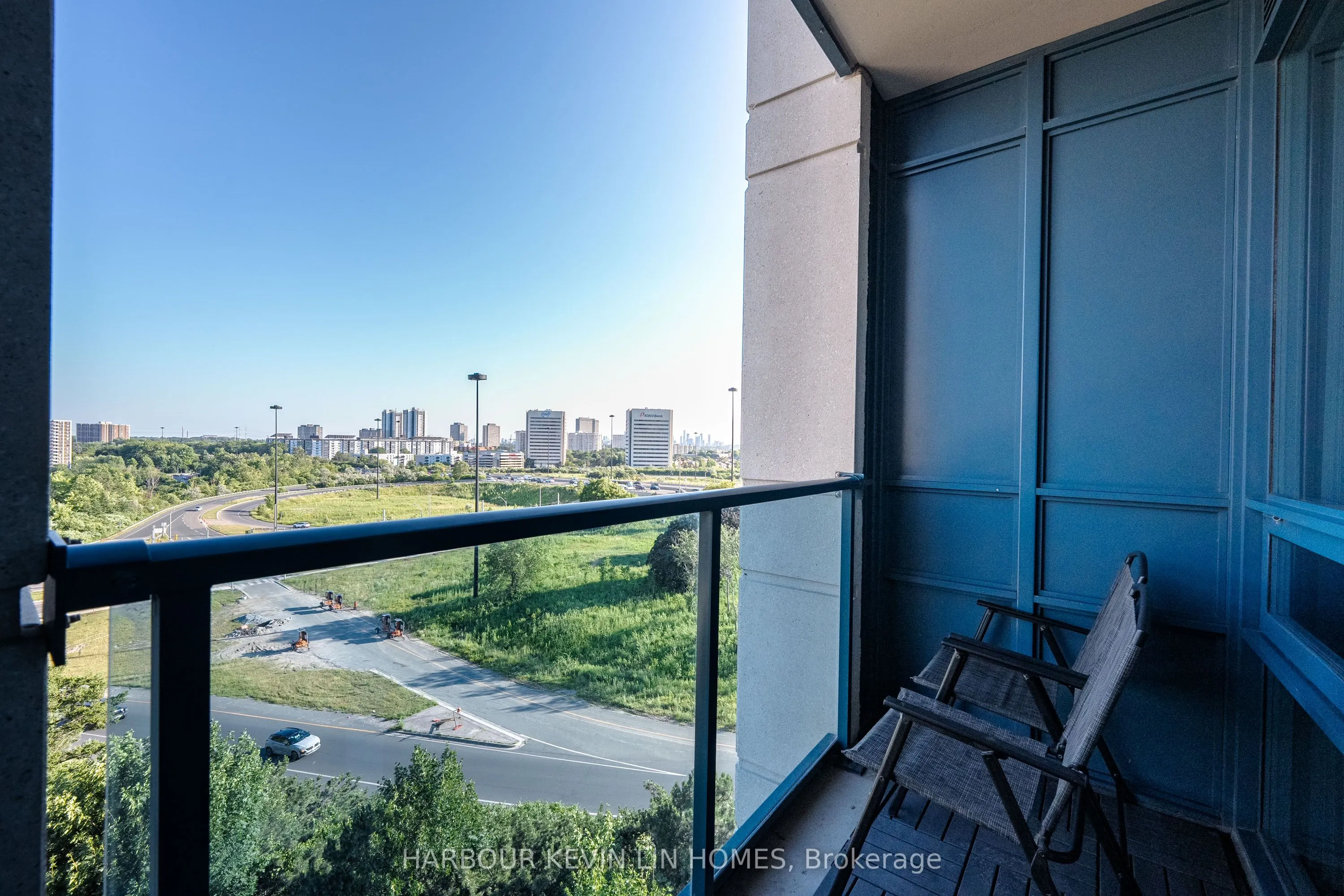 181 Wynford Drive, #704