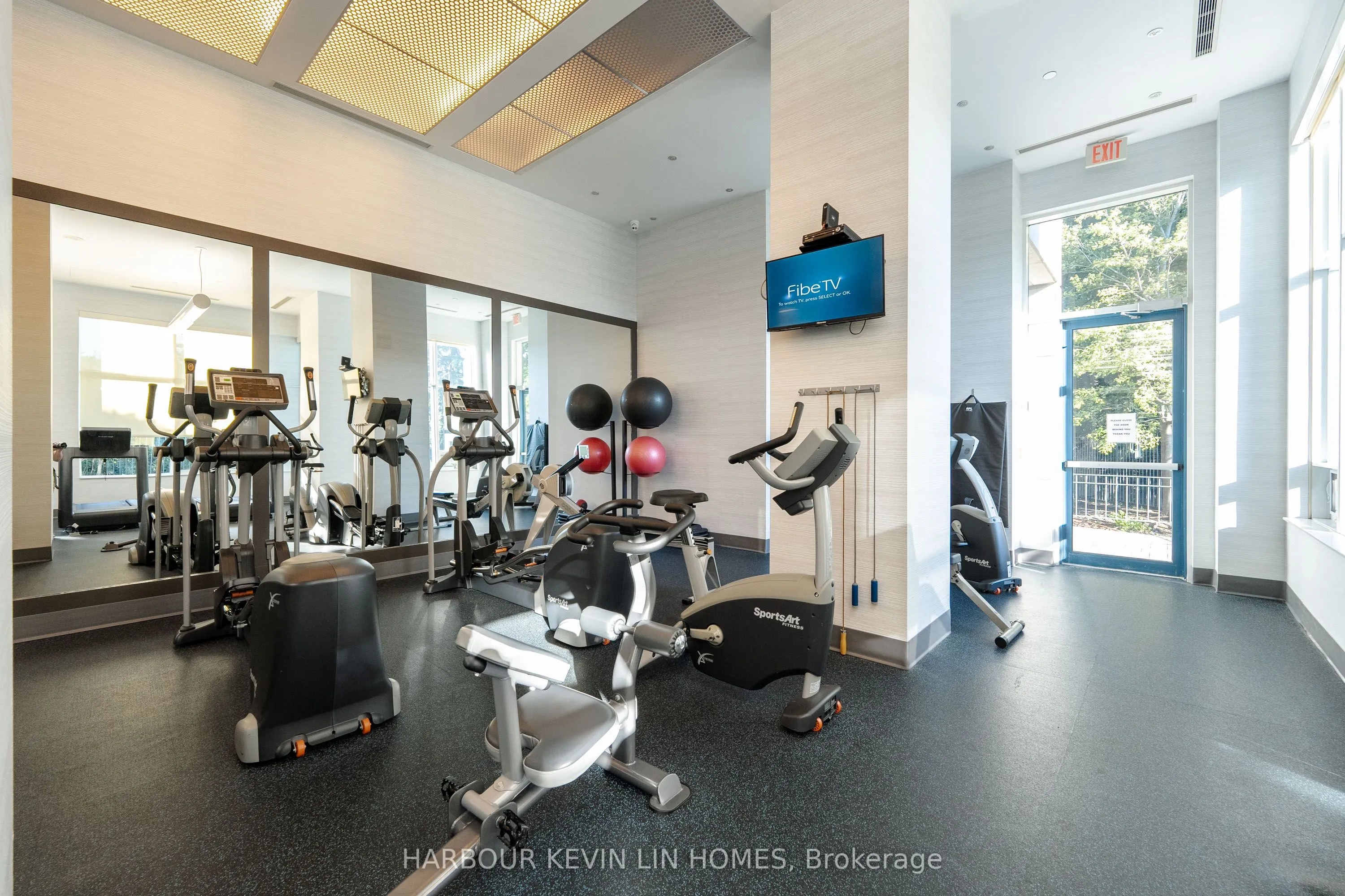 181 Wynford Drive, #704