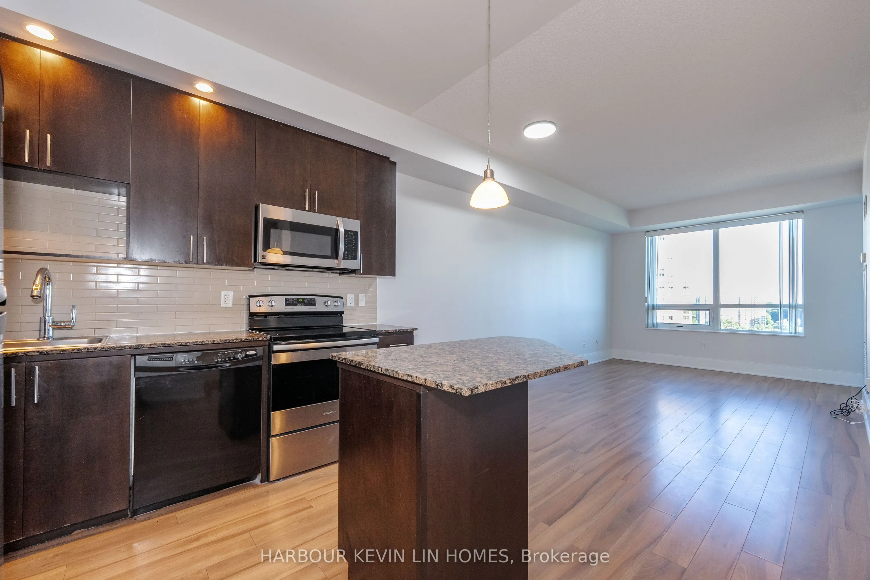 181 Wynford Drive, #704