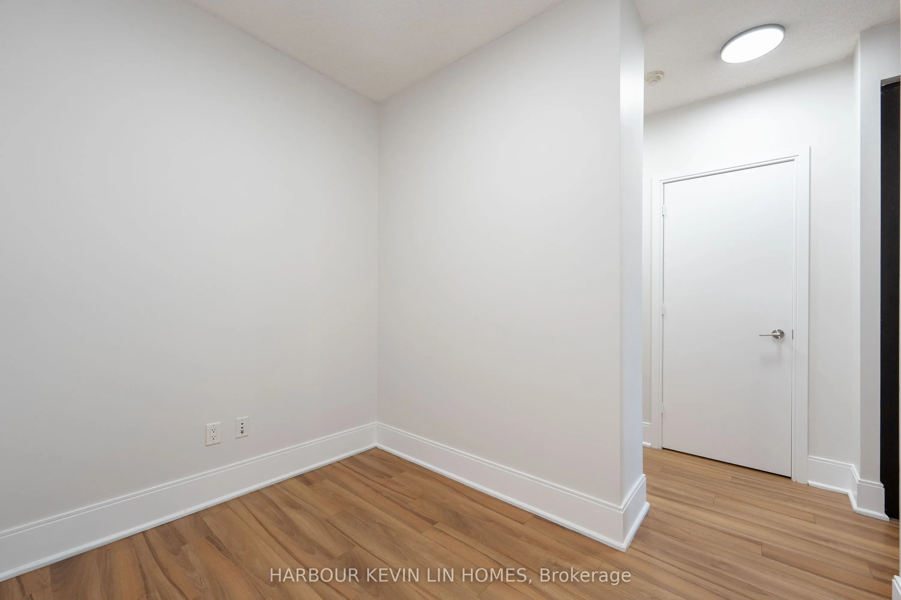 181 Wynford Drive, #704