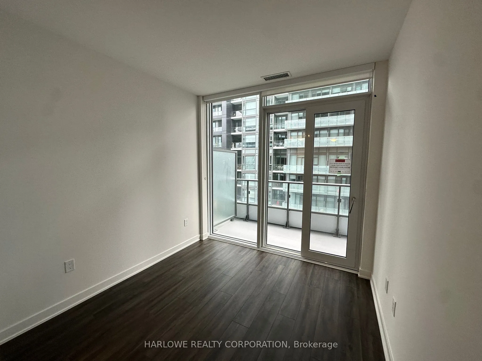 70 Princess Street, #1927 E