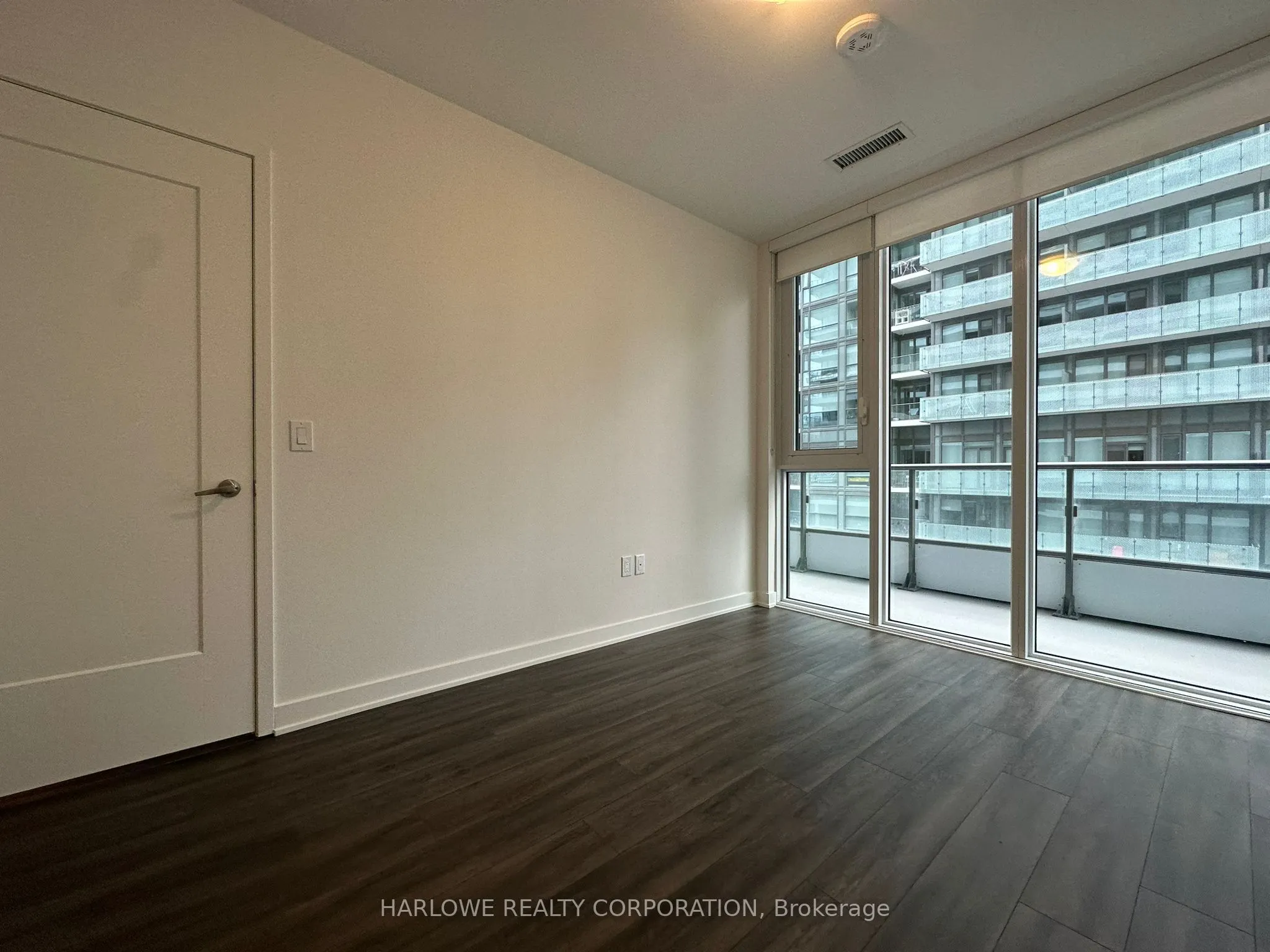 70 Princess Street, #1927 E