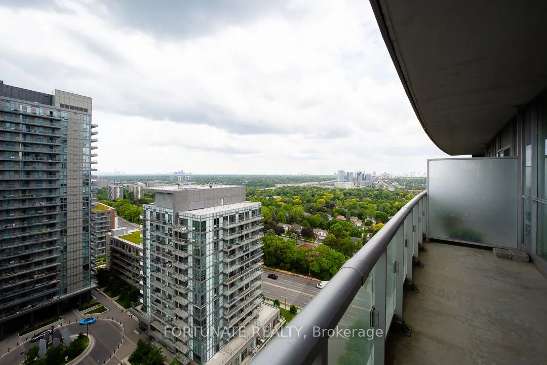 62 Forest Manor Road, #1606