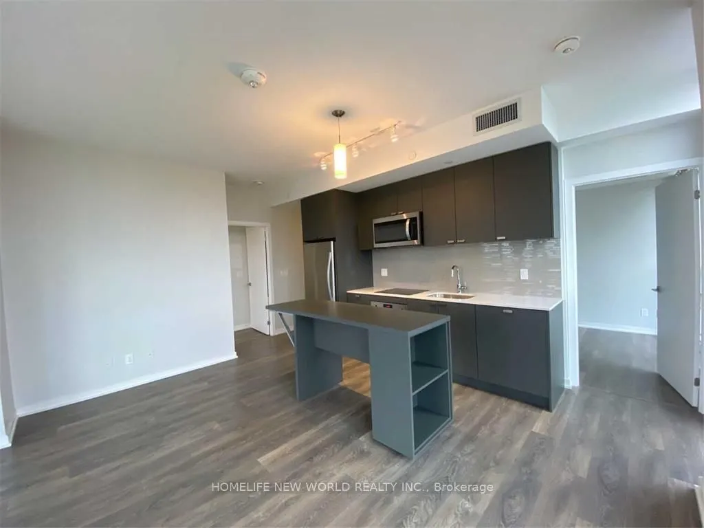 56 Forest Manor Road, #2202