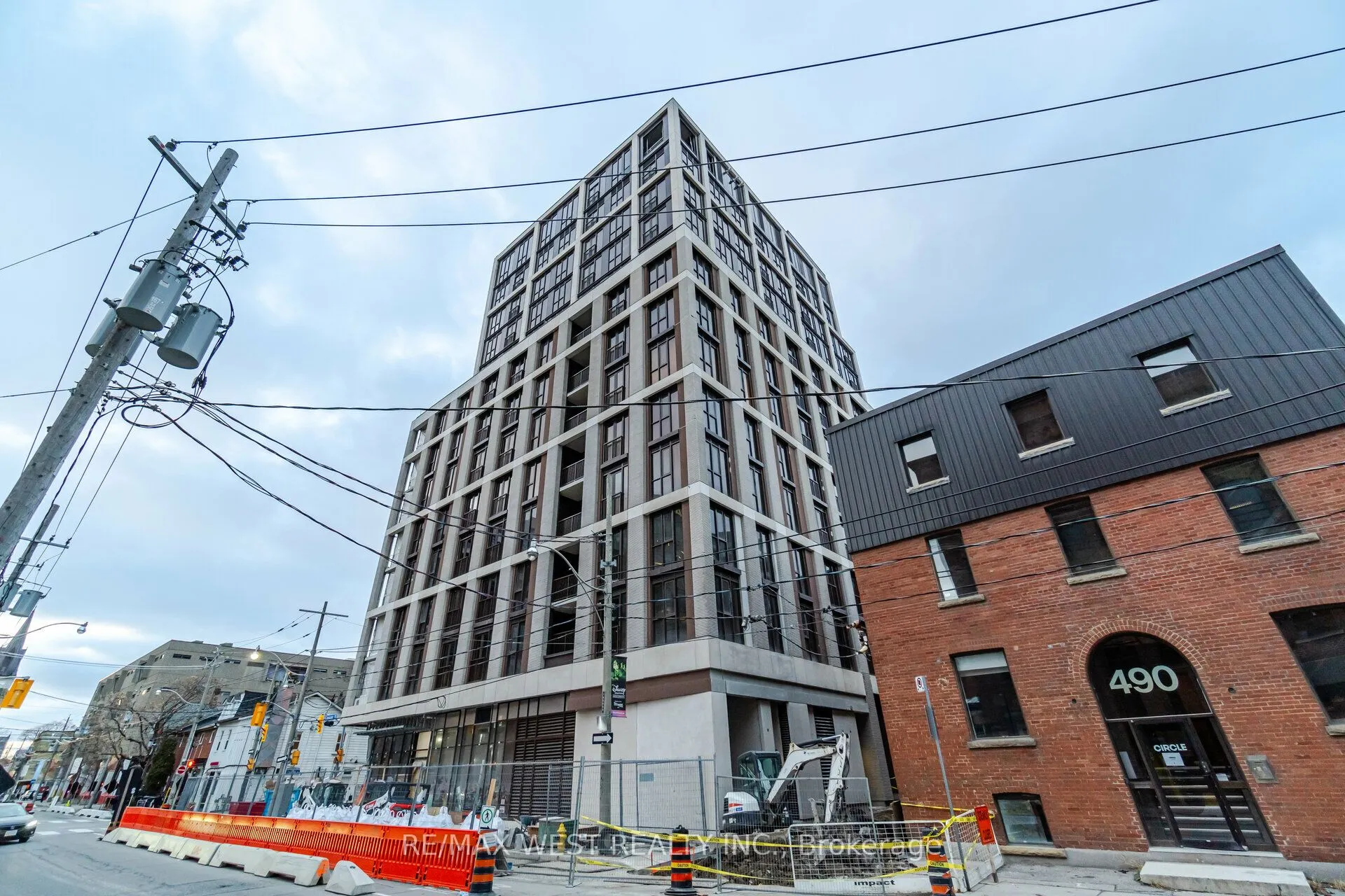 123 PORTLAND ST Street, #609