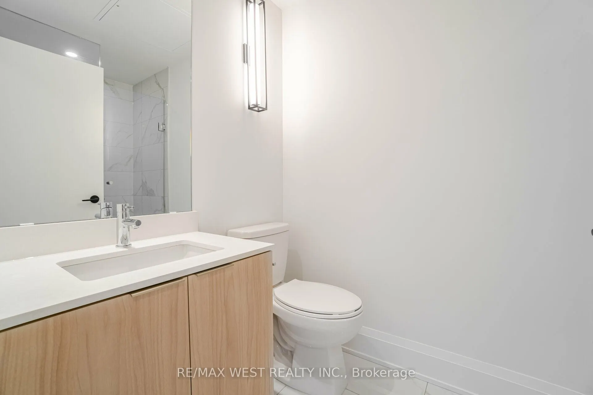 123 PORTLAND ST Street, #609