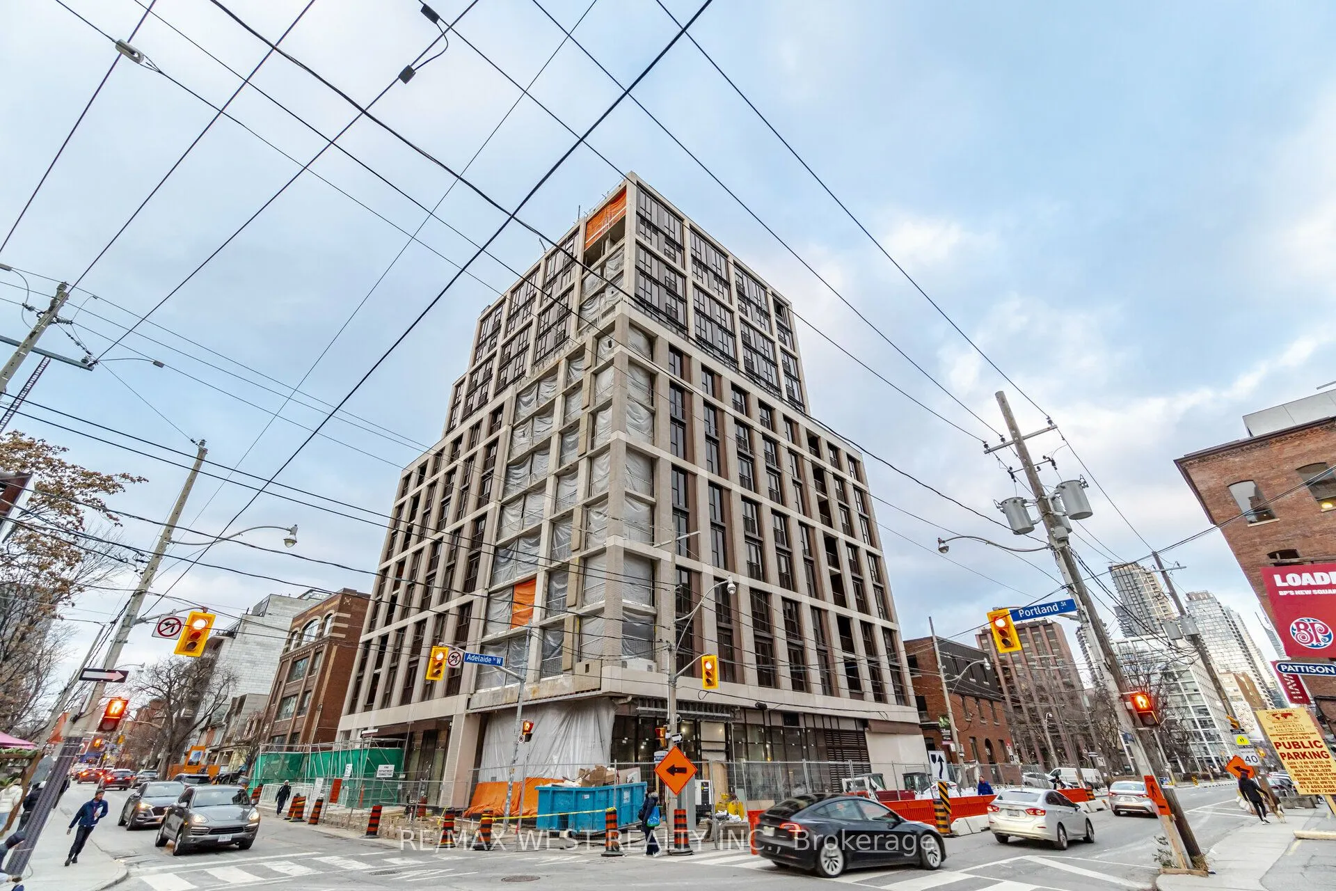 123 PORTLAND ST Street, #609