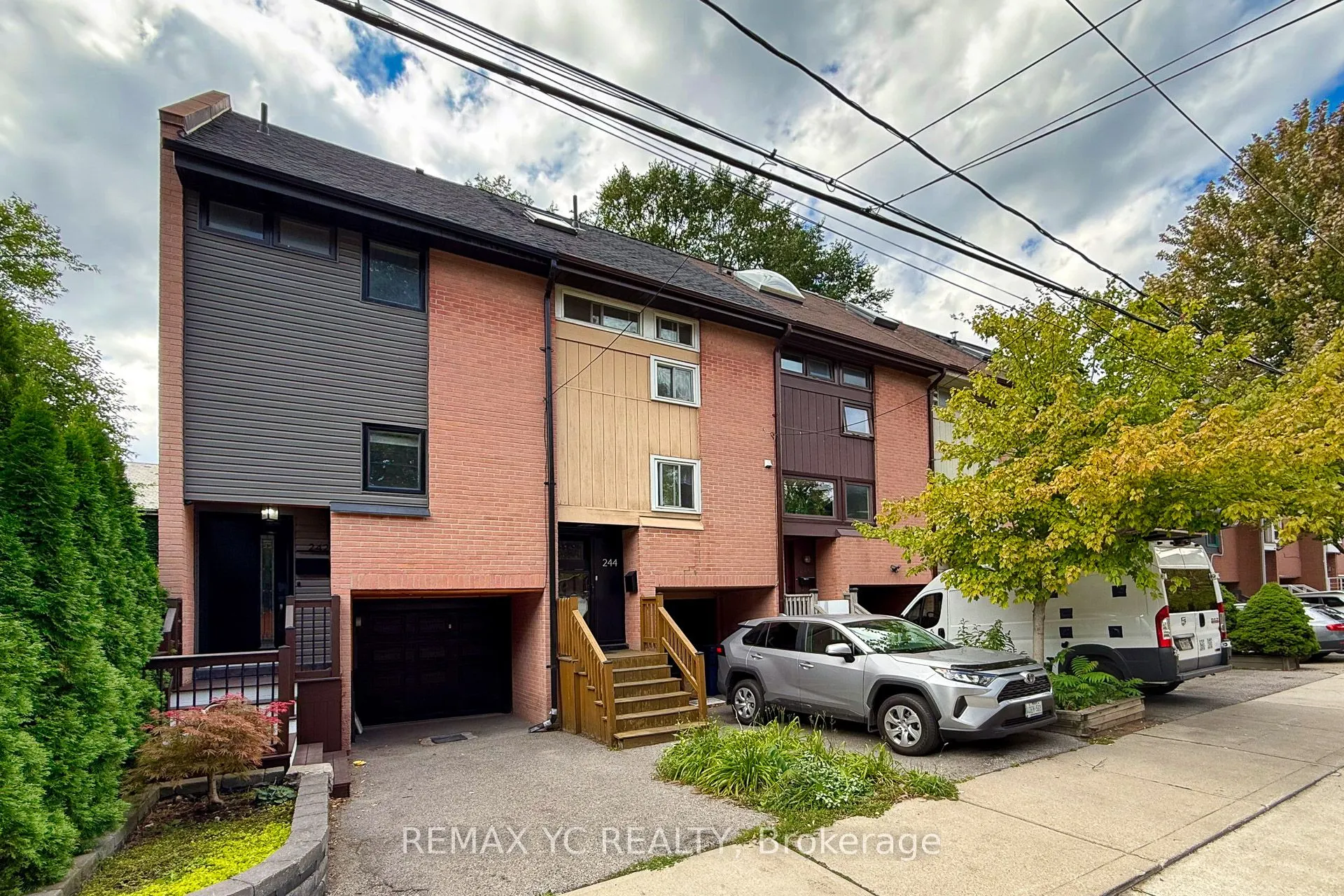 242 Milan Street