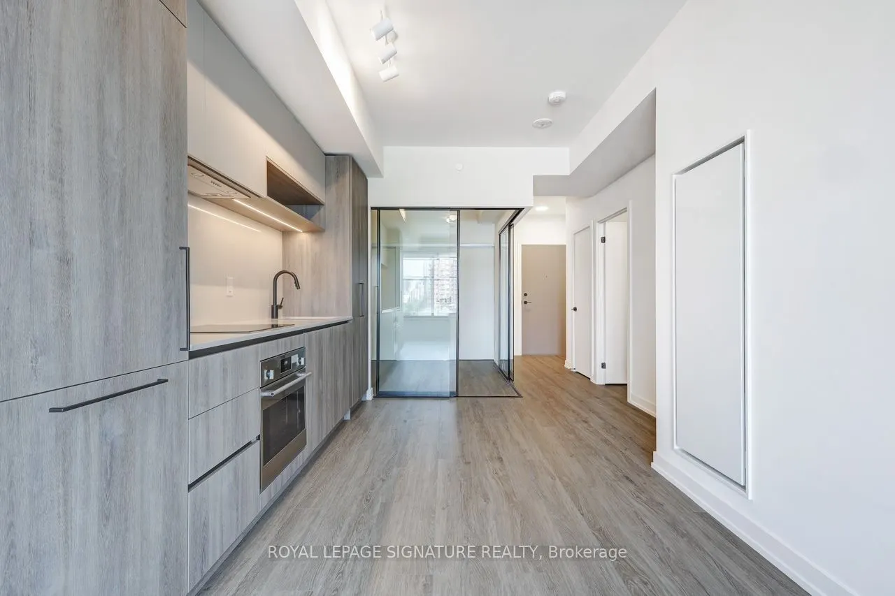 181 Sterling Road, #611