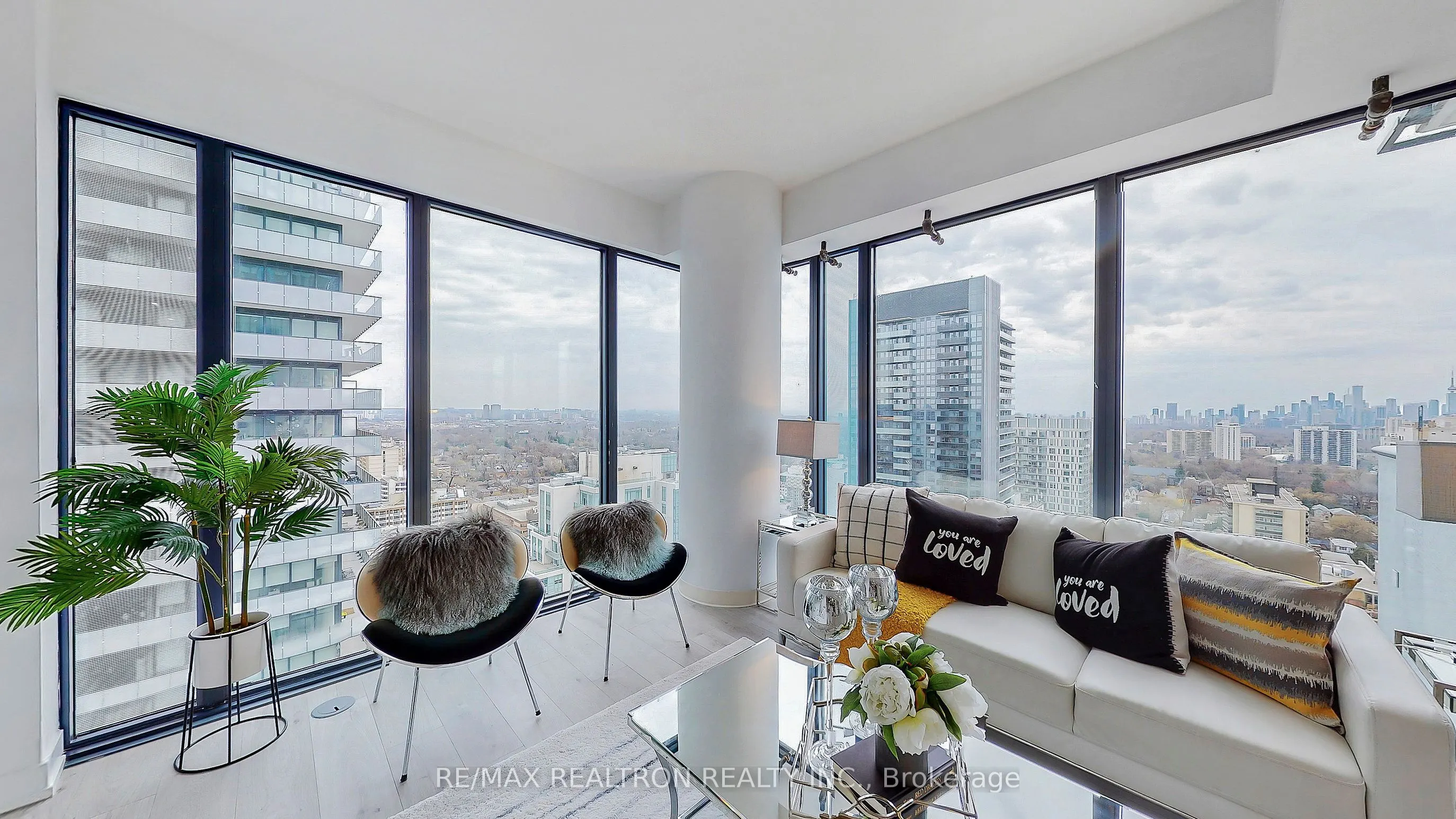 161 Roehampton Avenue, #2809