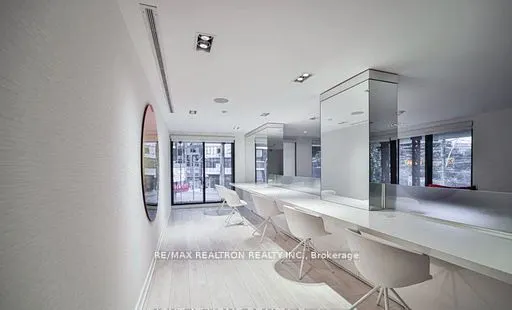 251 Jarvis Street, #4812