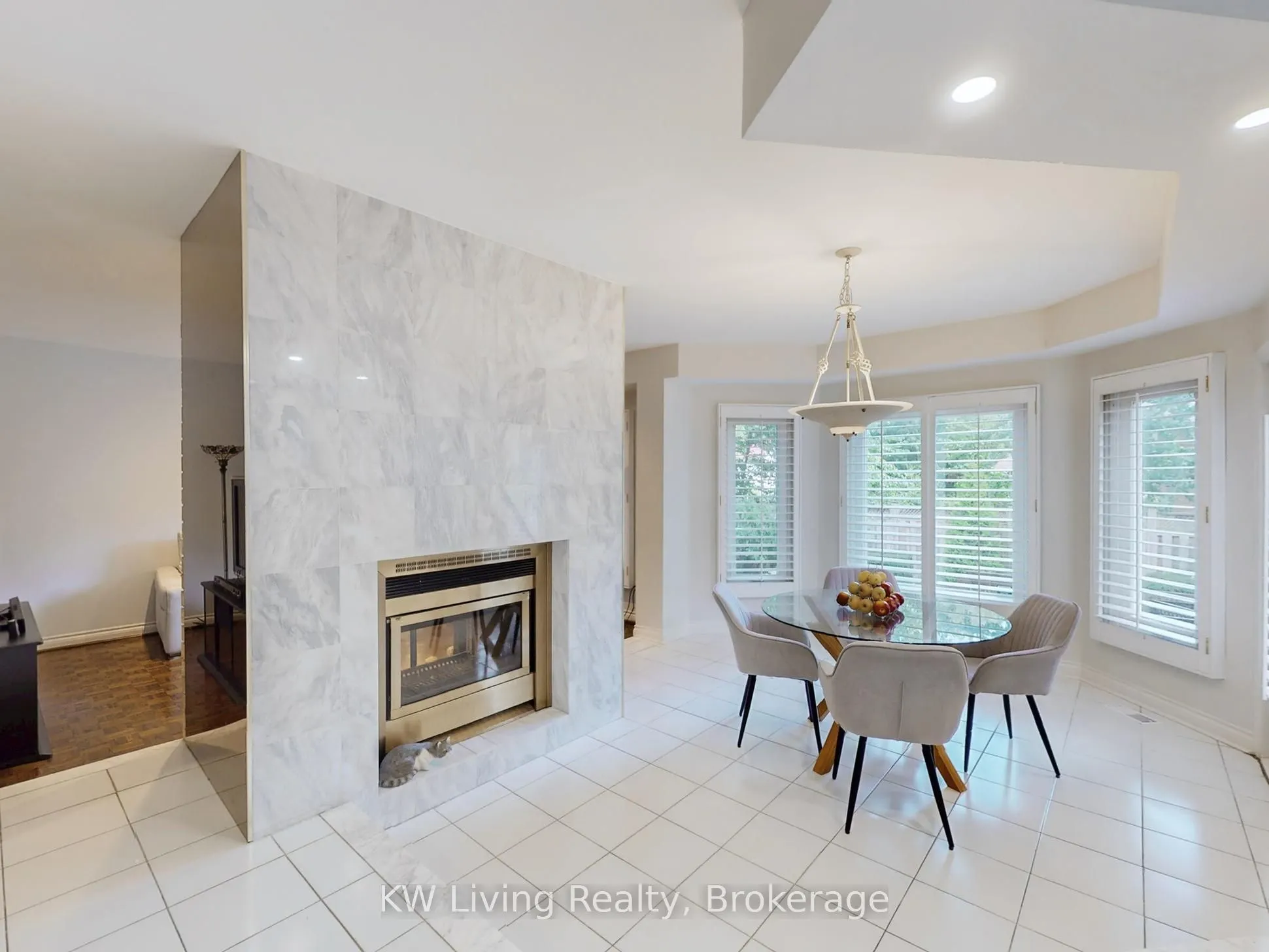 389 Kingsdale Avenue