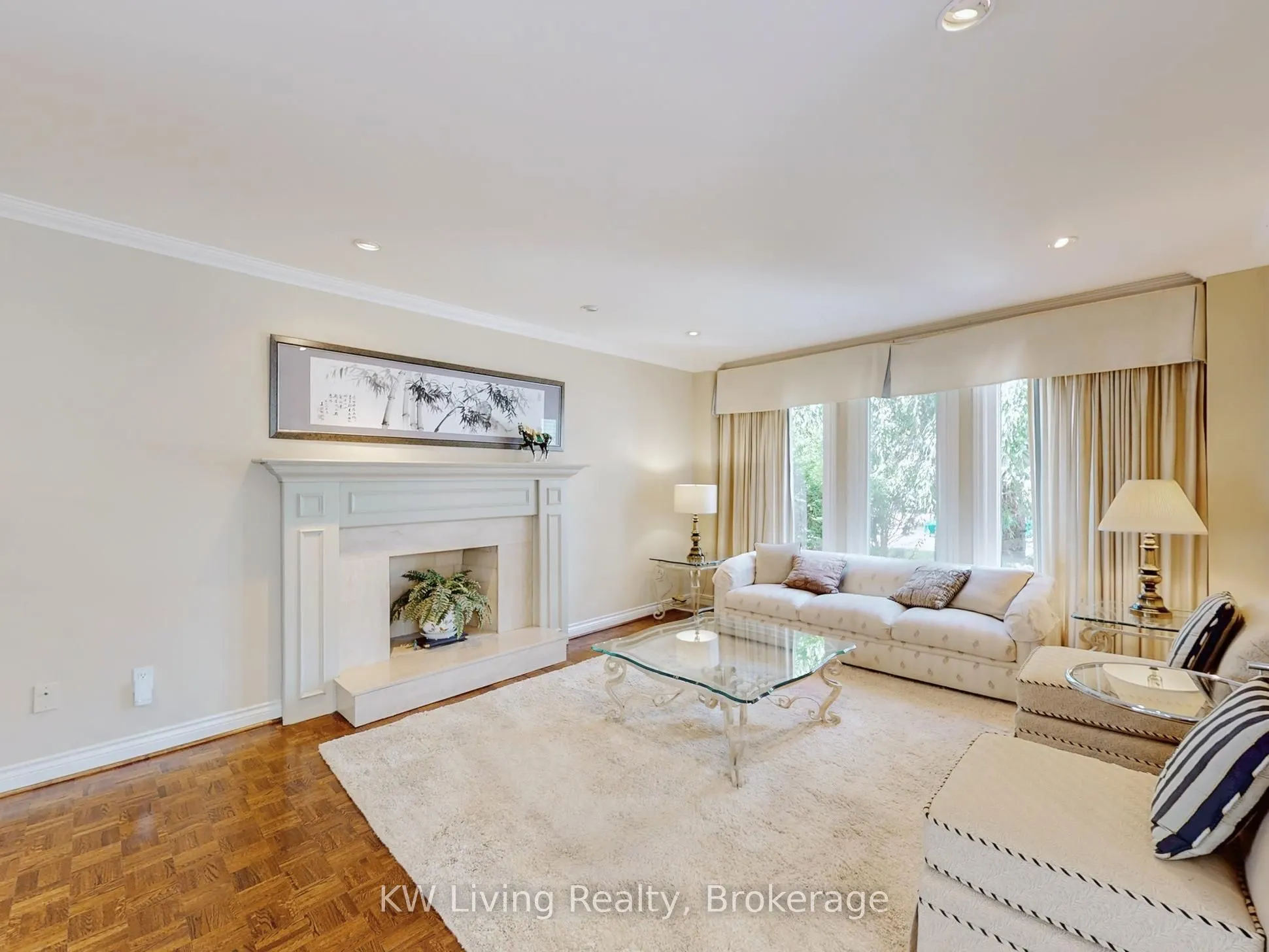 389 Kingsdale Avenue