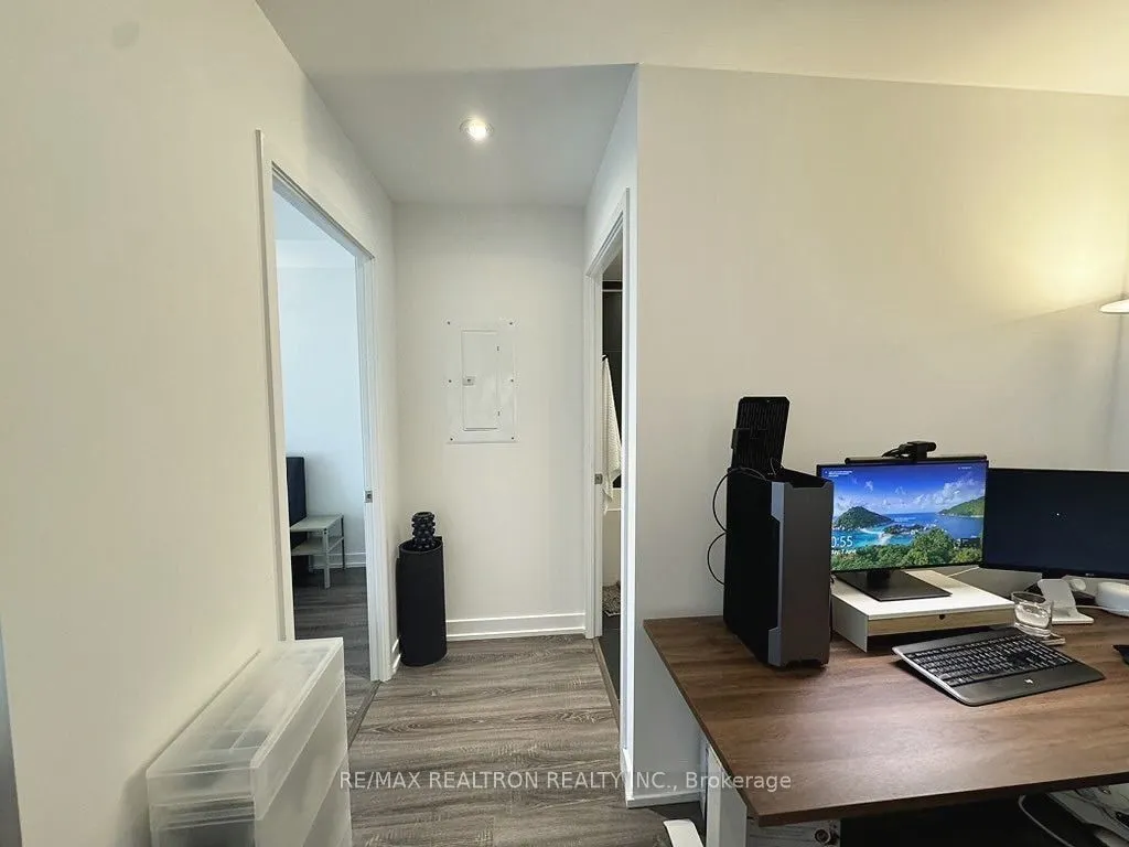 20 Edward Street, #2422