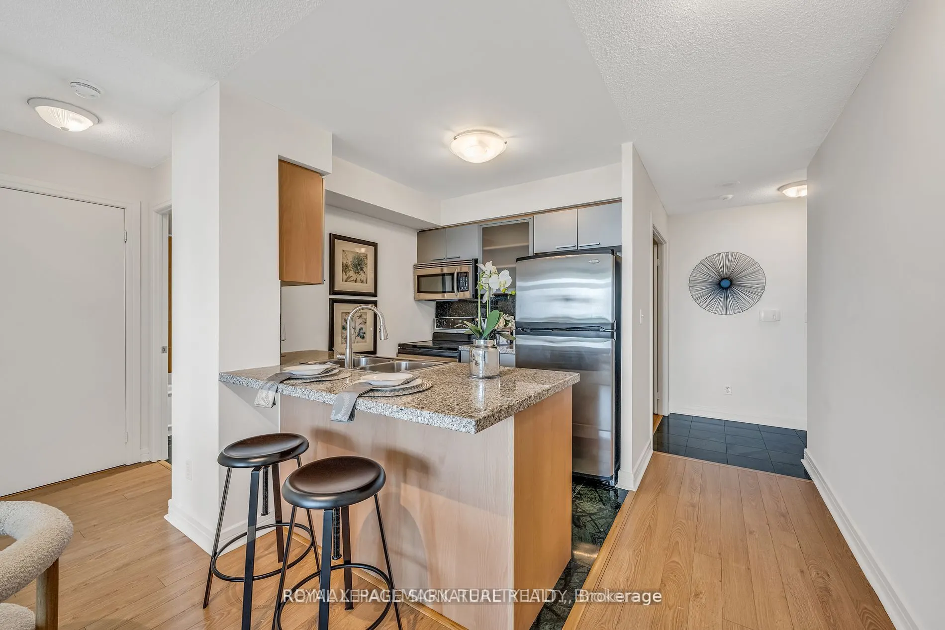 18 Harrison Garden Boulevard, #1912
