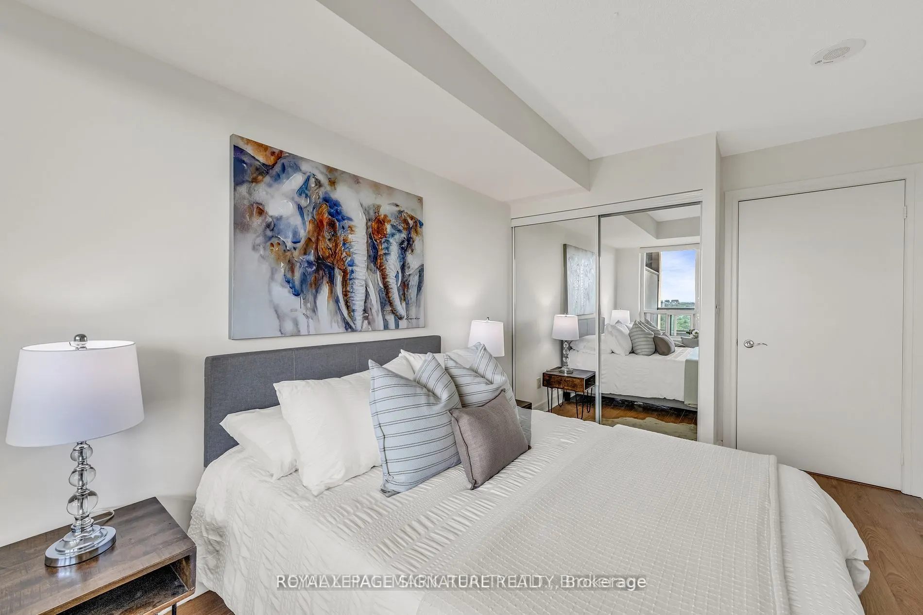 18 Harrison Garden Boulevard, #1912