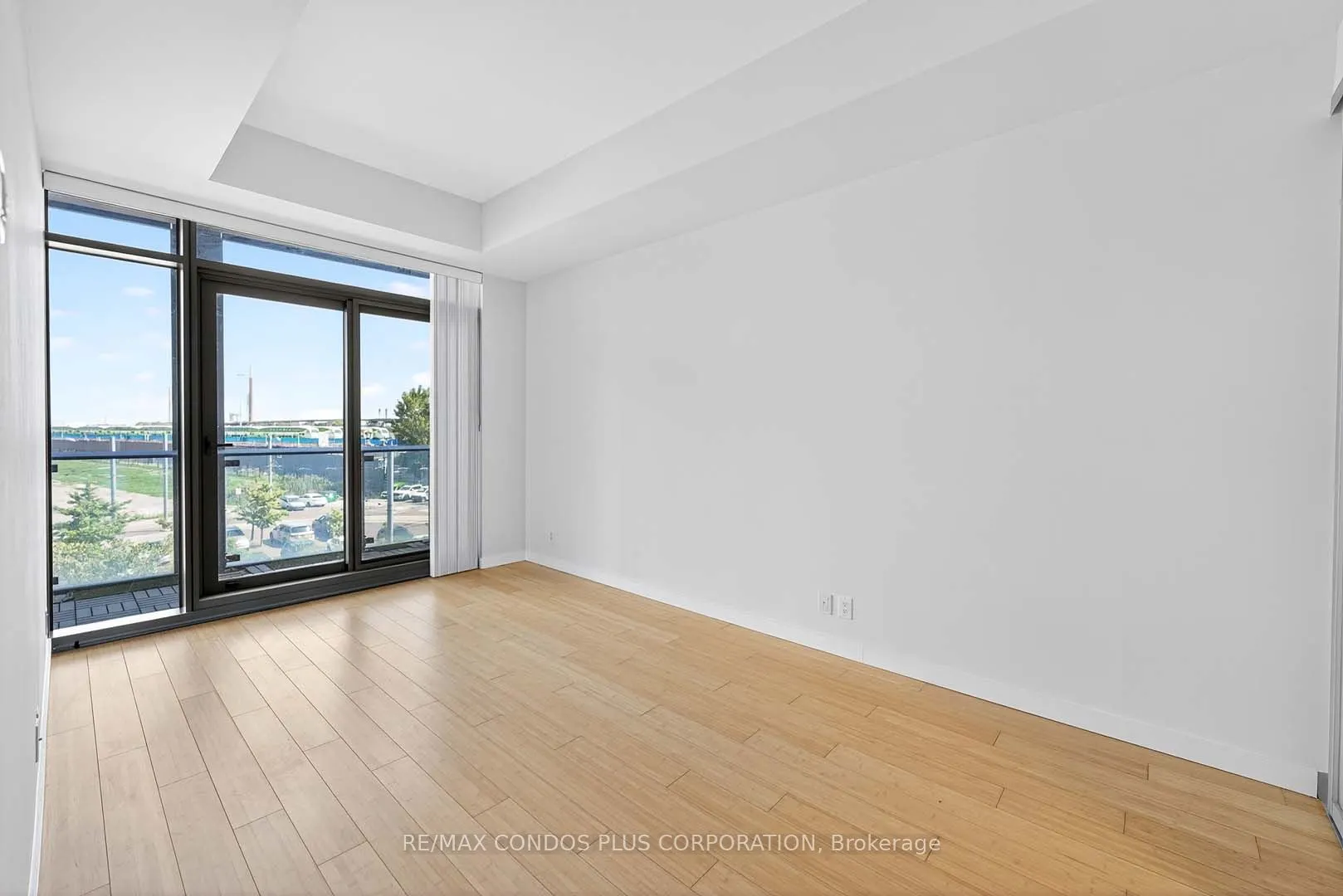 390 Cherry Street, ##207