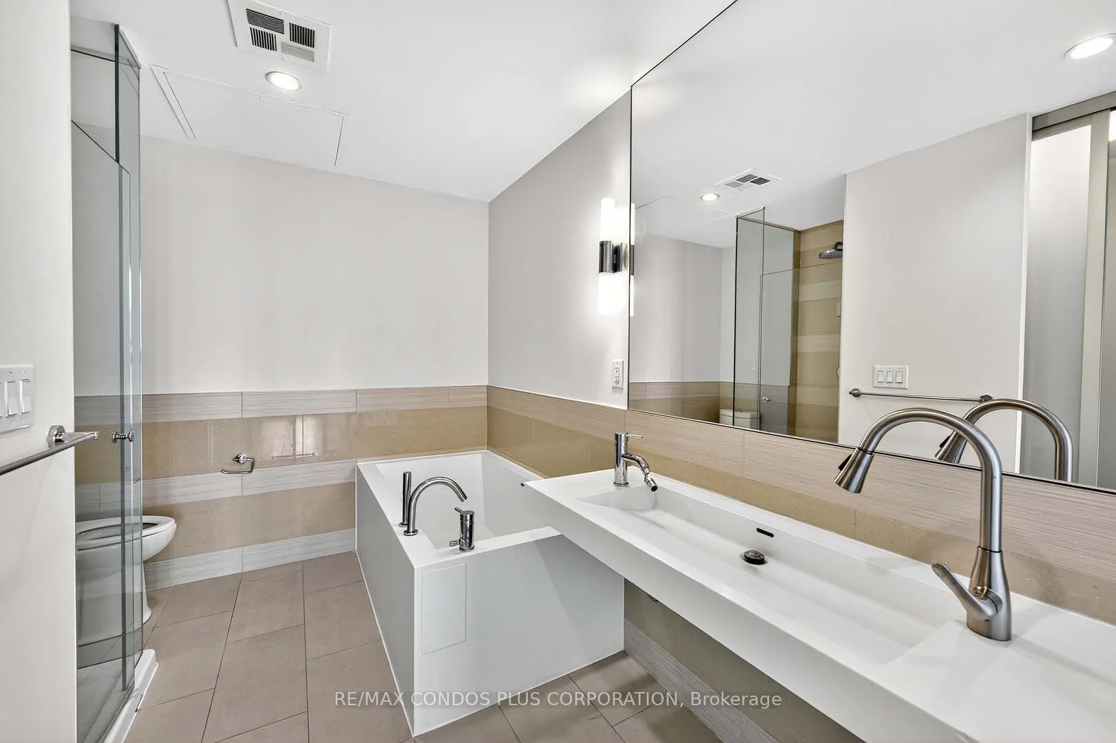 390 Cherry Street, ##207
