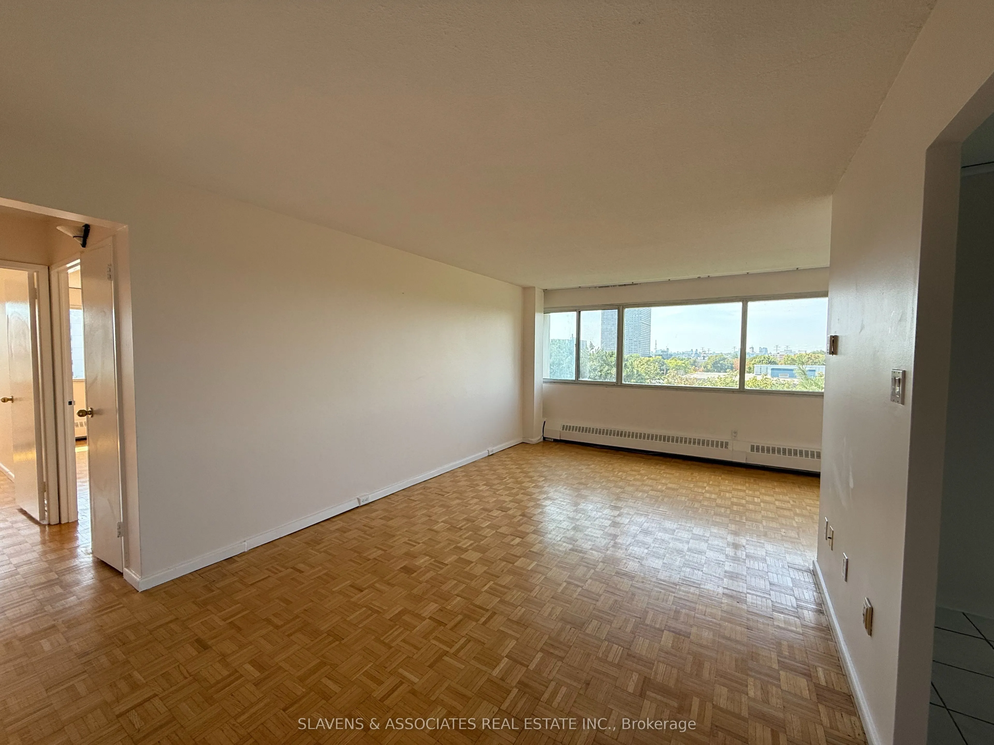 715 Don Mills Road, #607