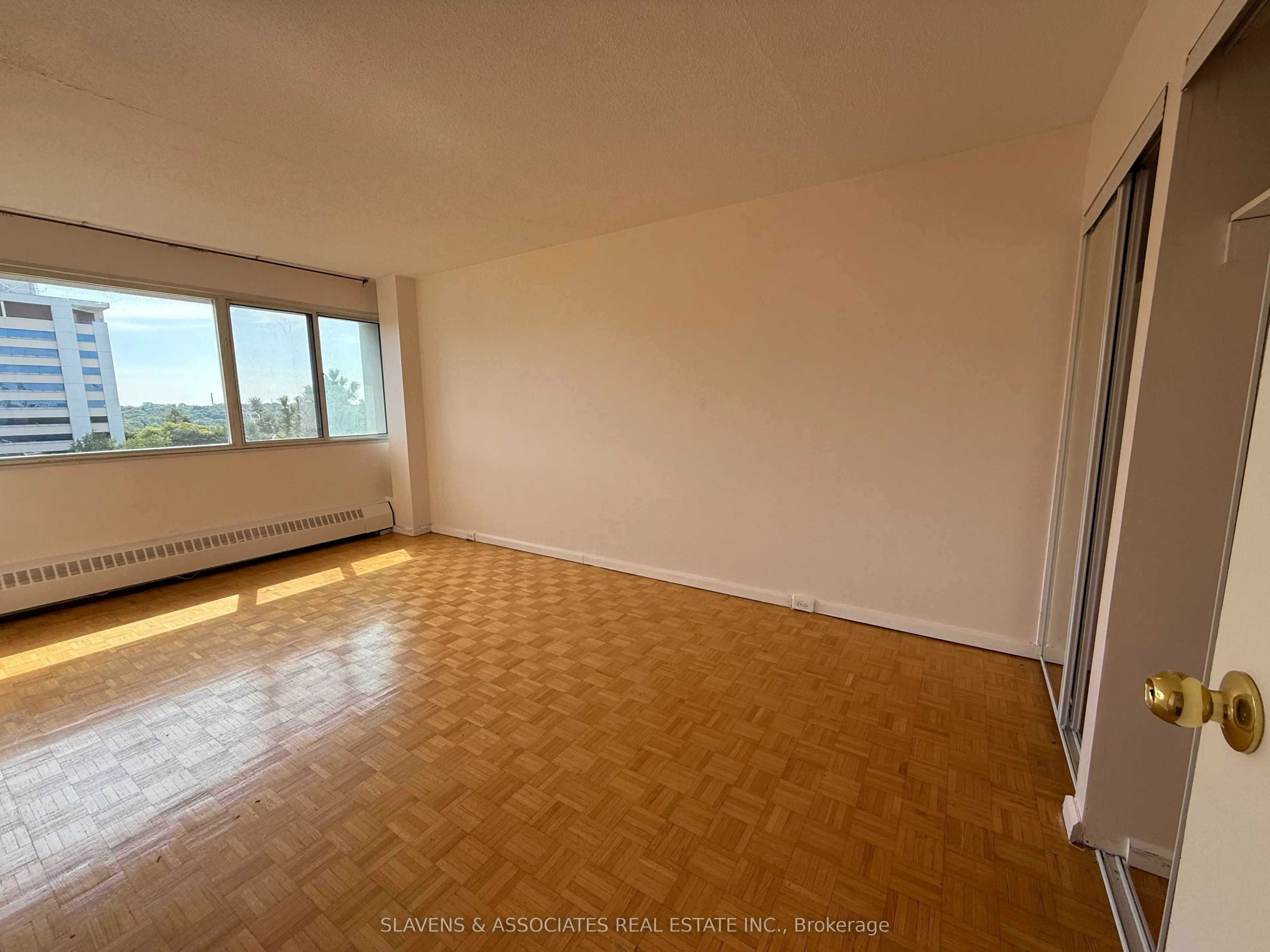 715 Don Mills Road, #607