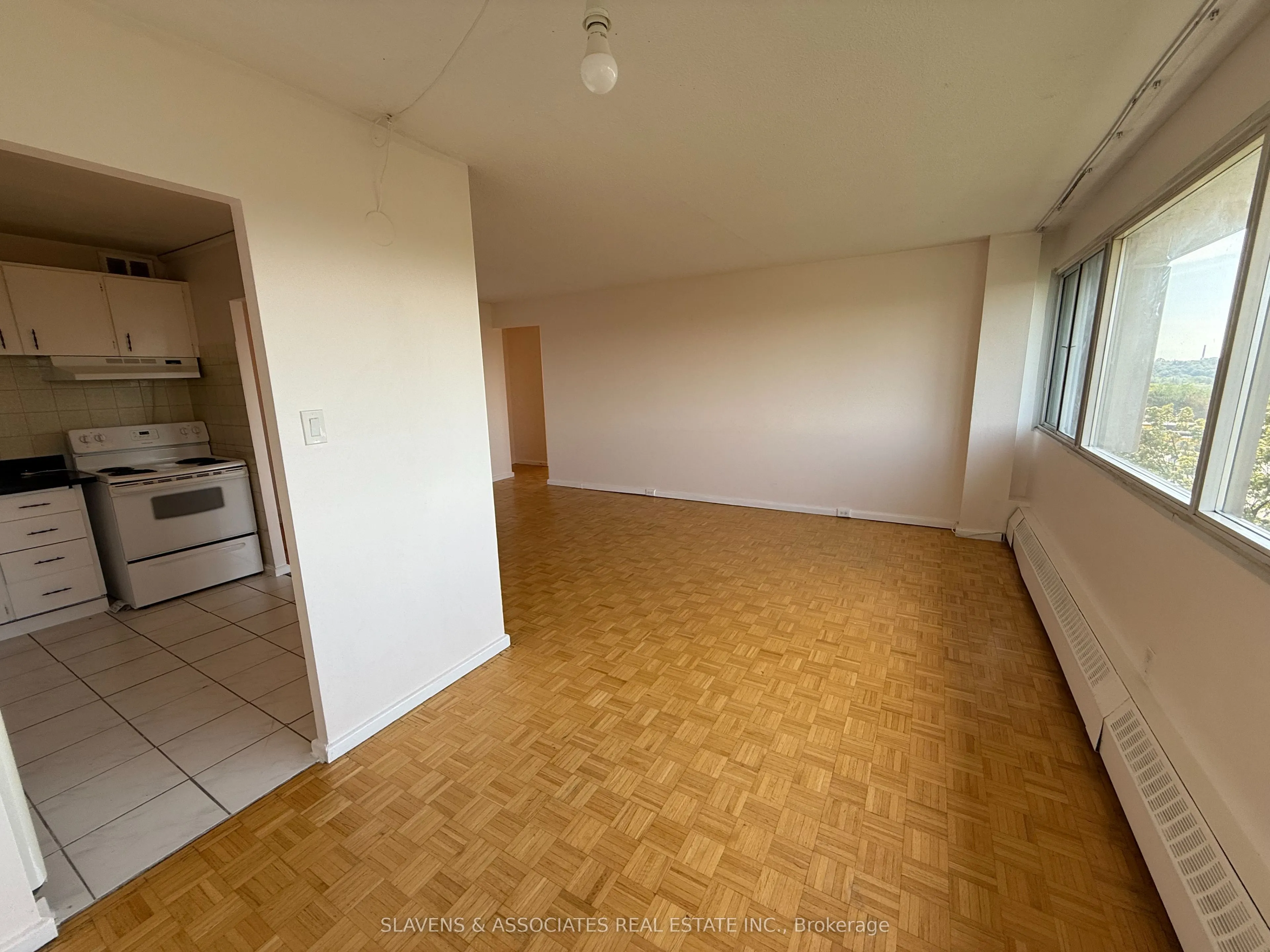 715 Don Mills Road, #607
