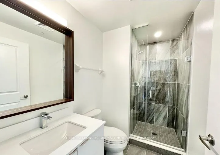 543 Richmond Street W, #933