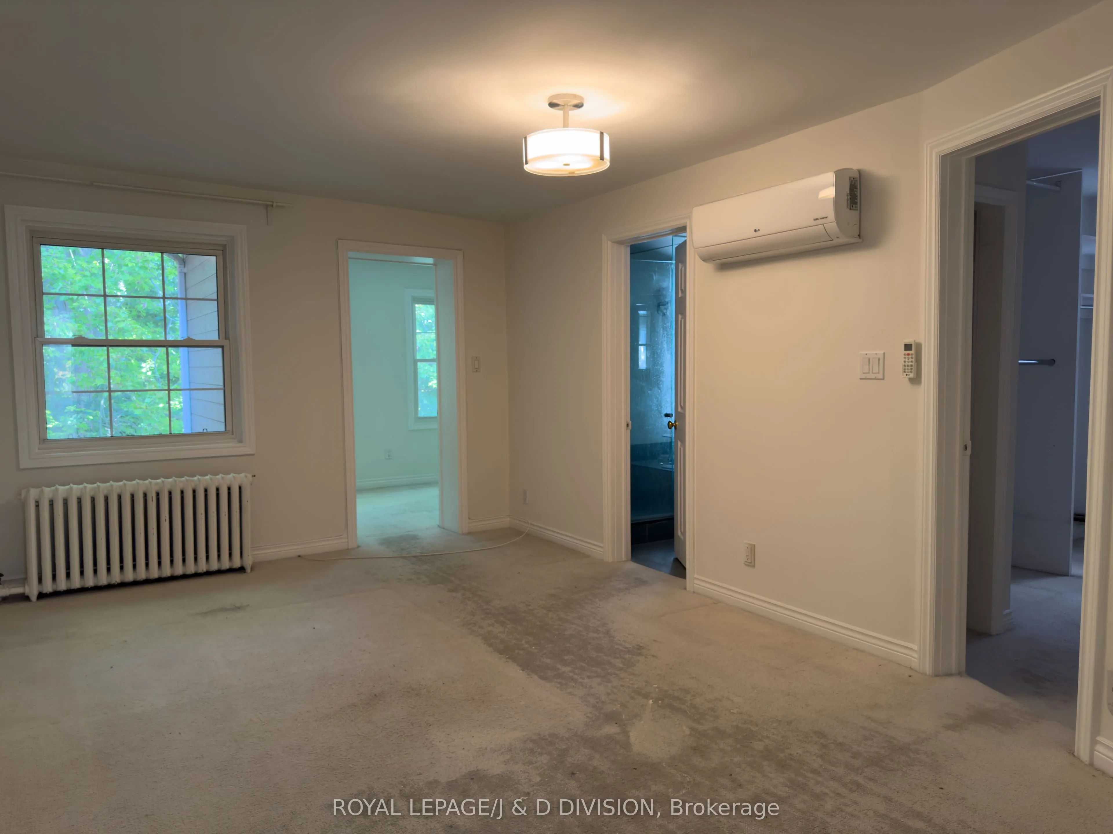 30 Woodlawn Avenue W