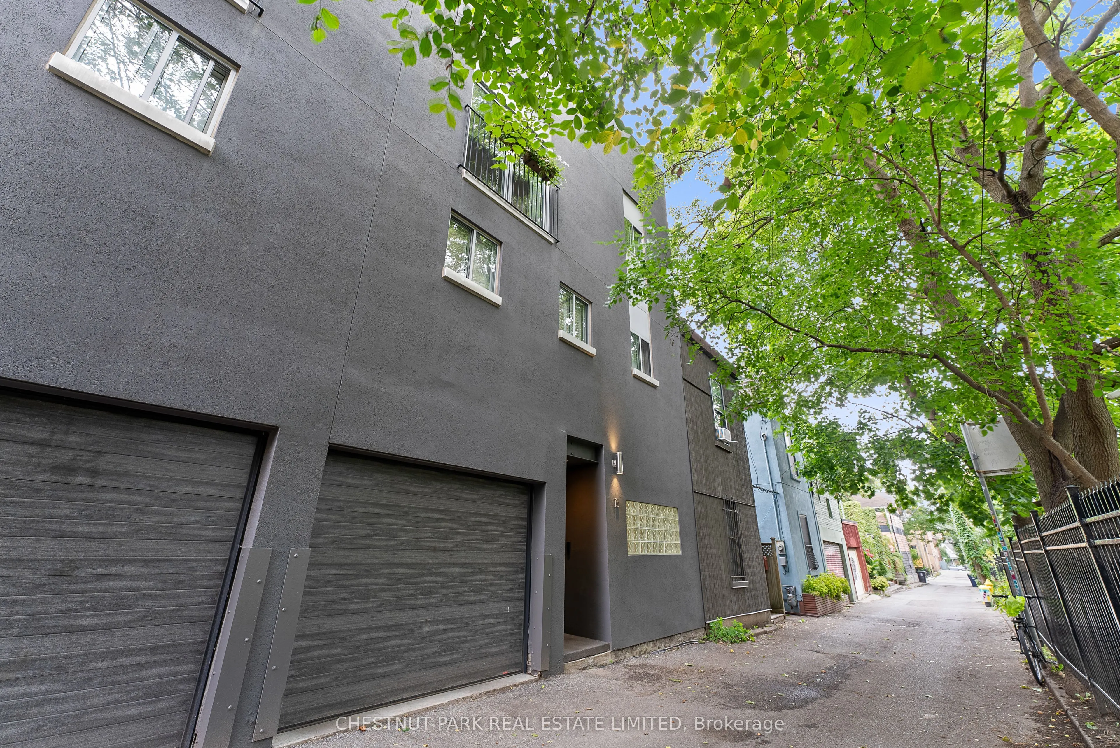62 Claremont Street, #8
