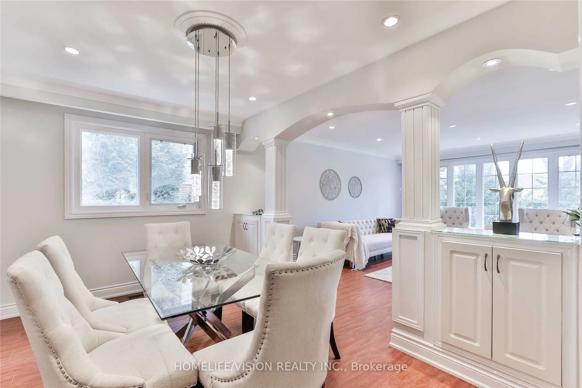 111 Bannatyne Drive
