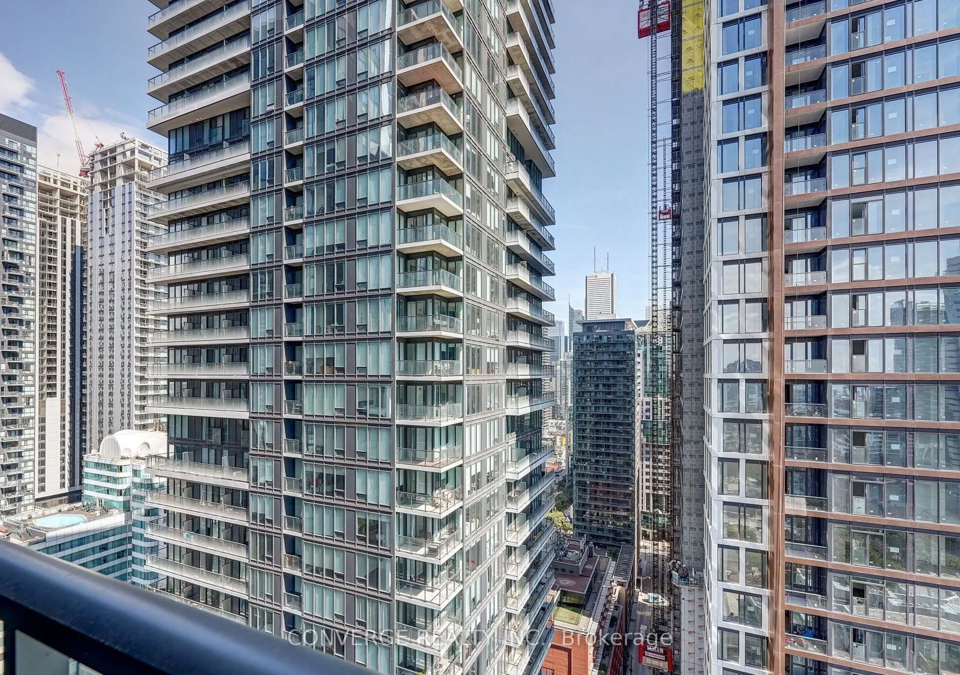 88 Blue Jays Way, #2805