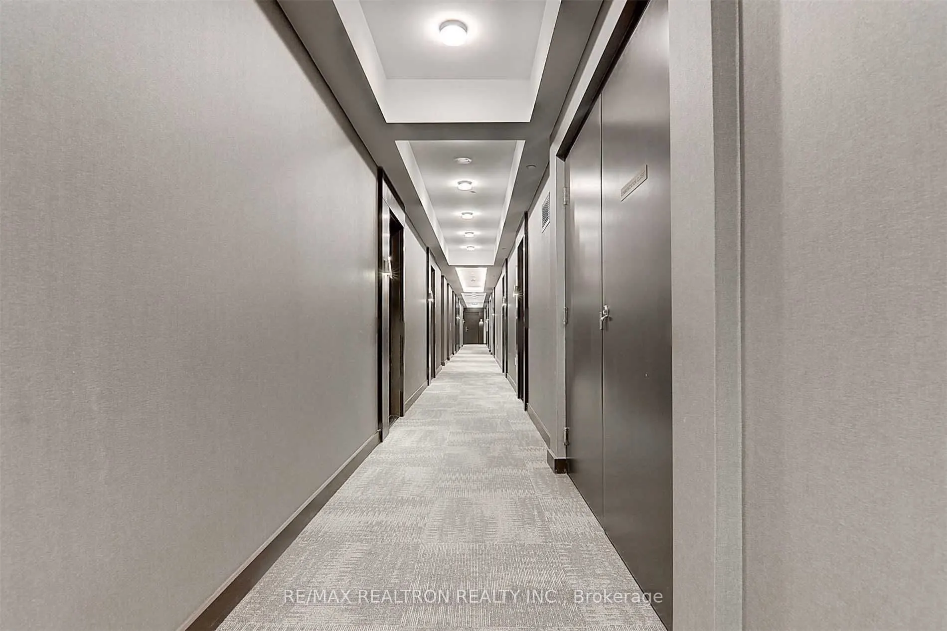 330 Richmond Street W, #2512