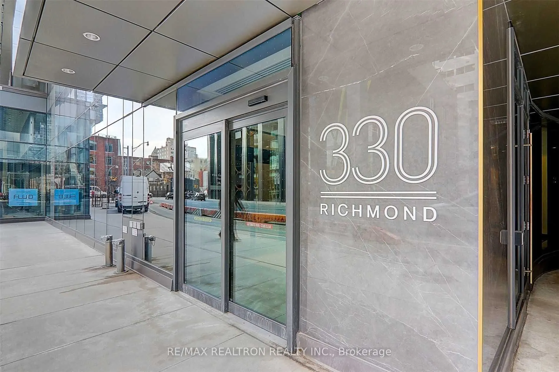 330 Richmond Street W, #2512
