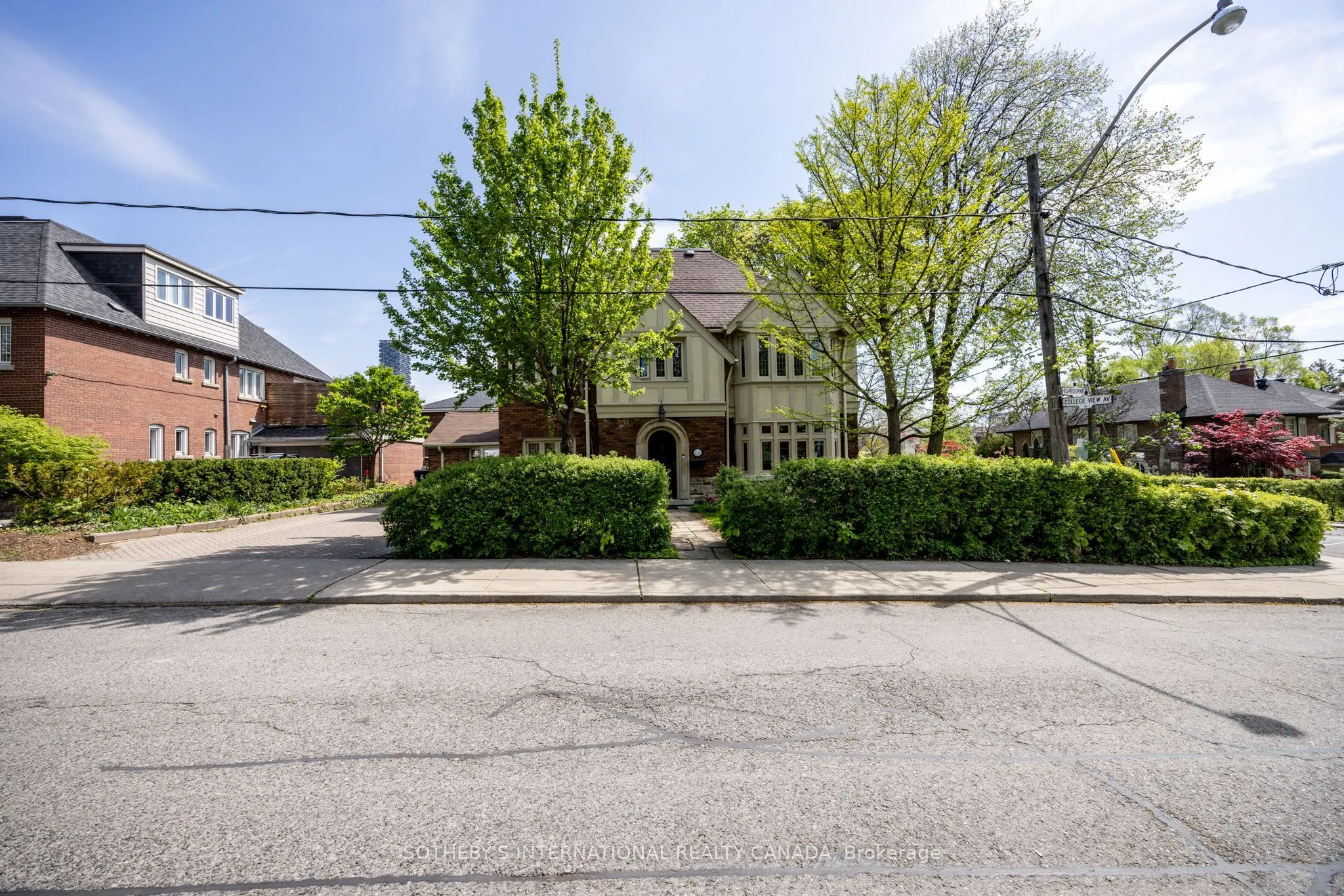 131 Highbourne Road, #Upper