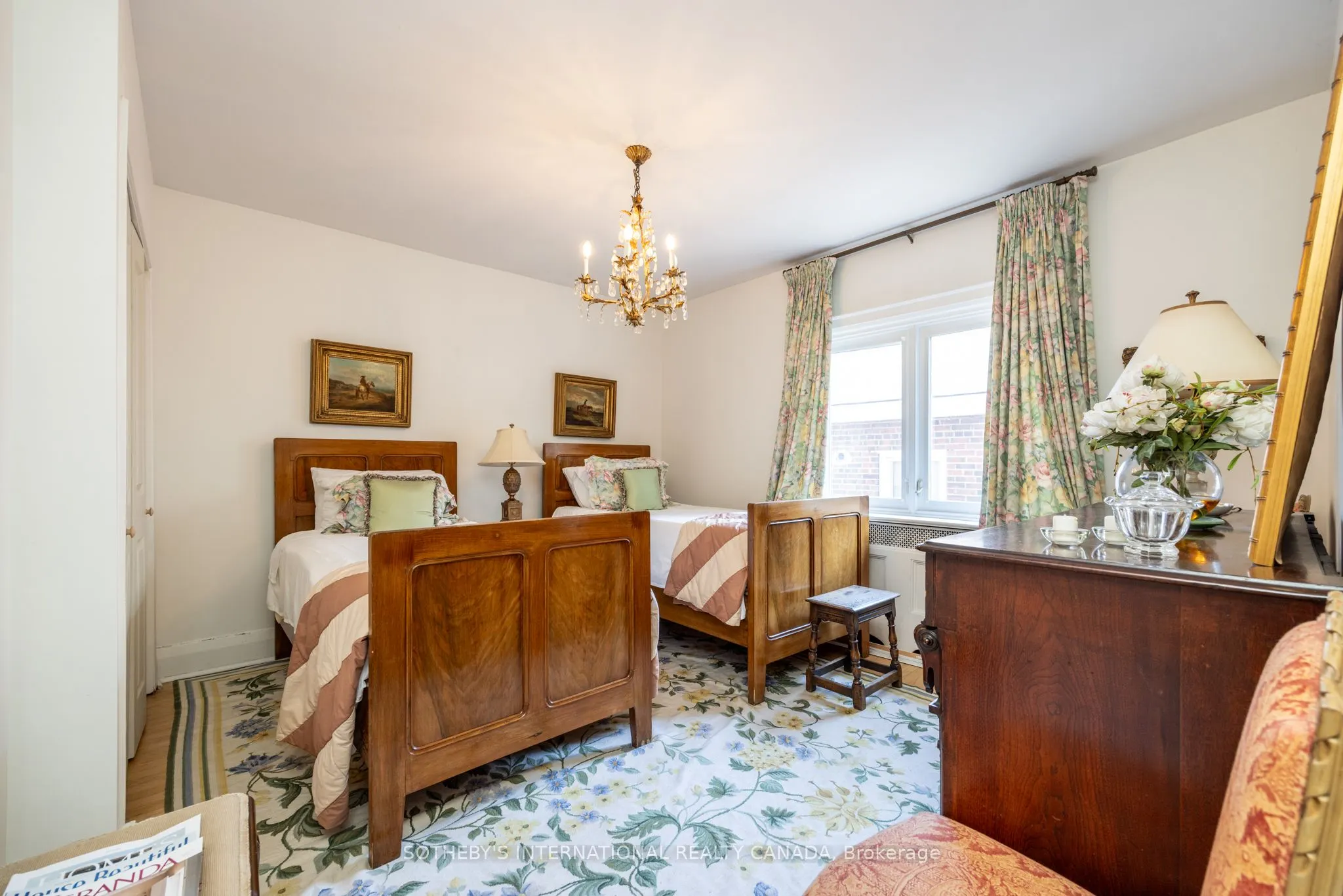 131 Highbourne Road, #Upper