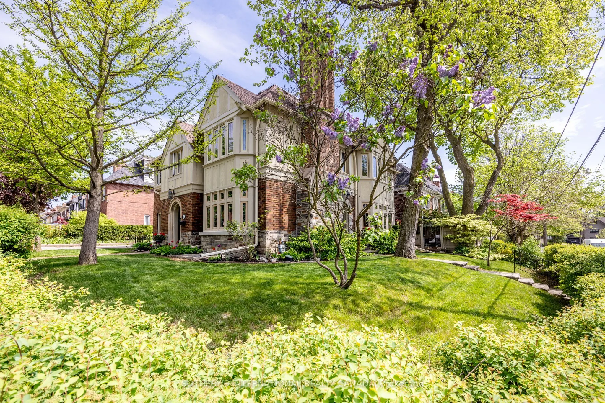 131 Highbourne Road, #Upper