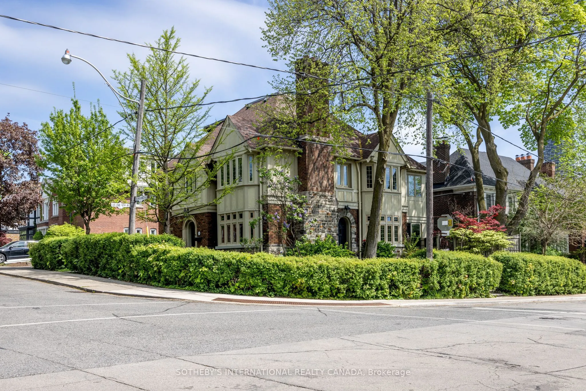 131 Highbourne Road, #Upper