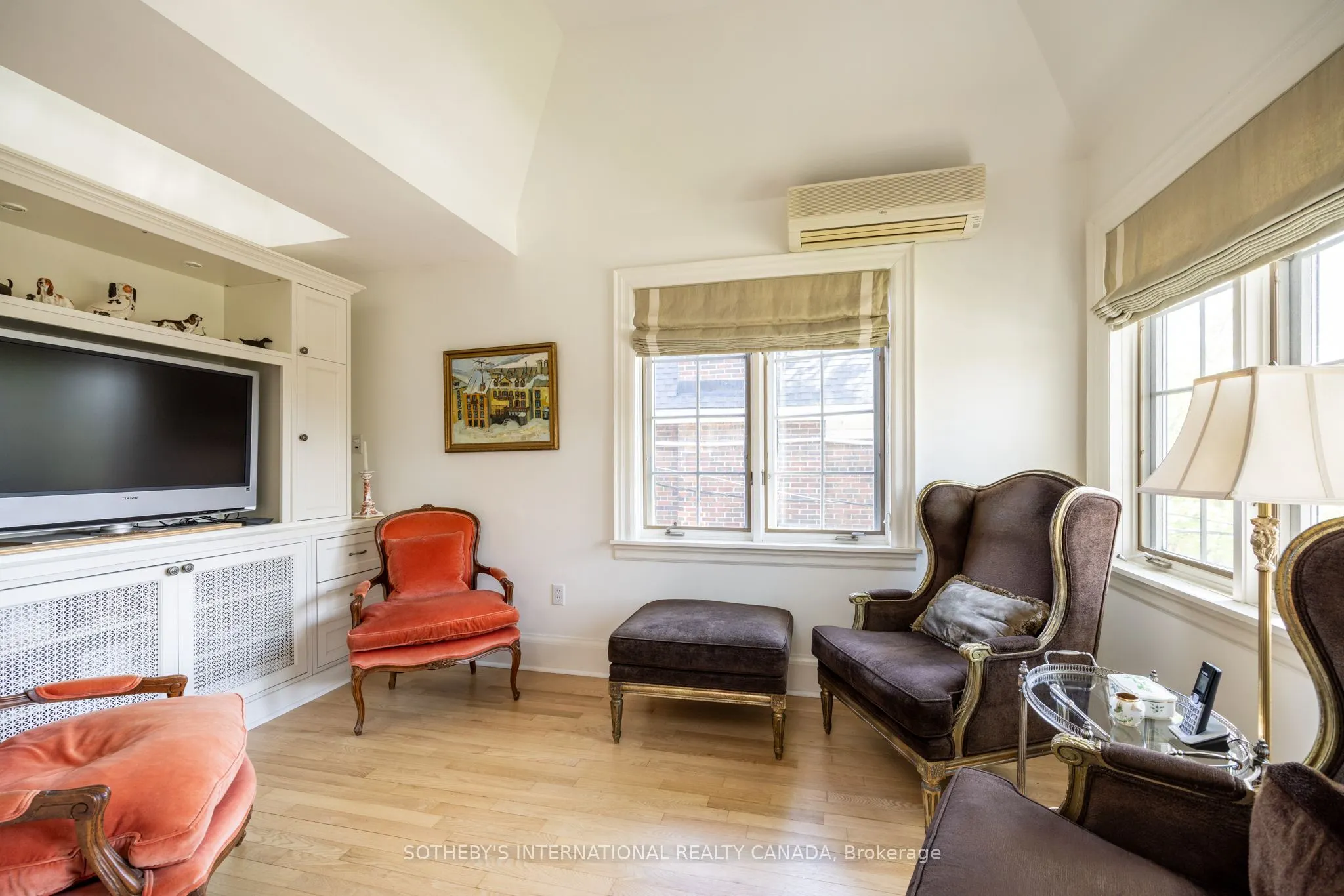 131 Highbourne Road, #Upper