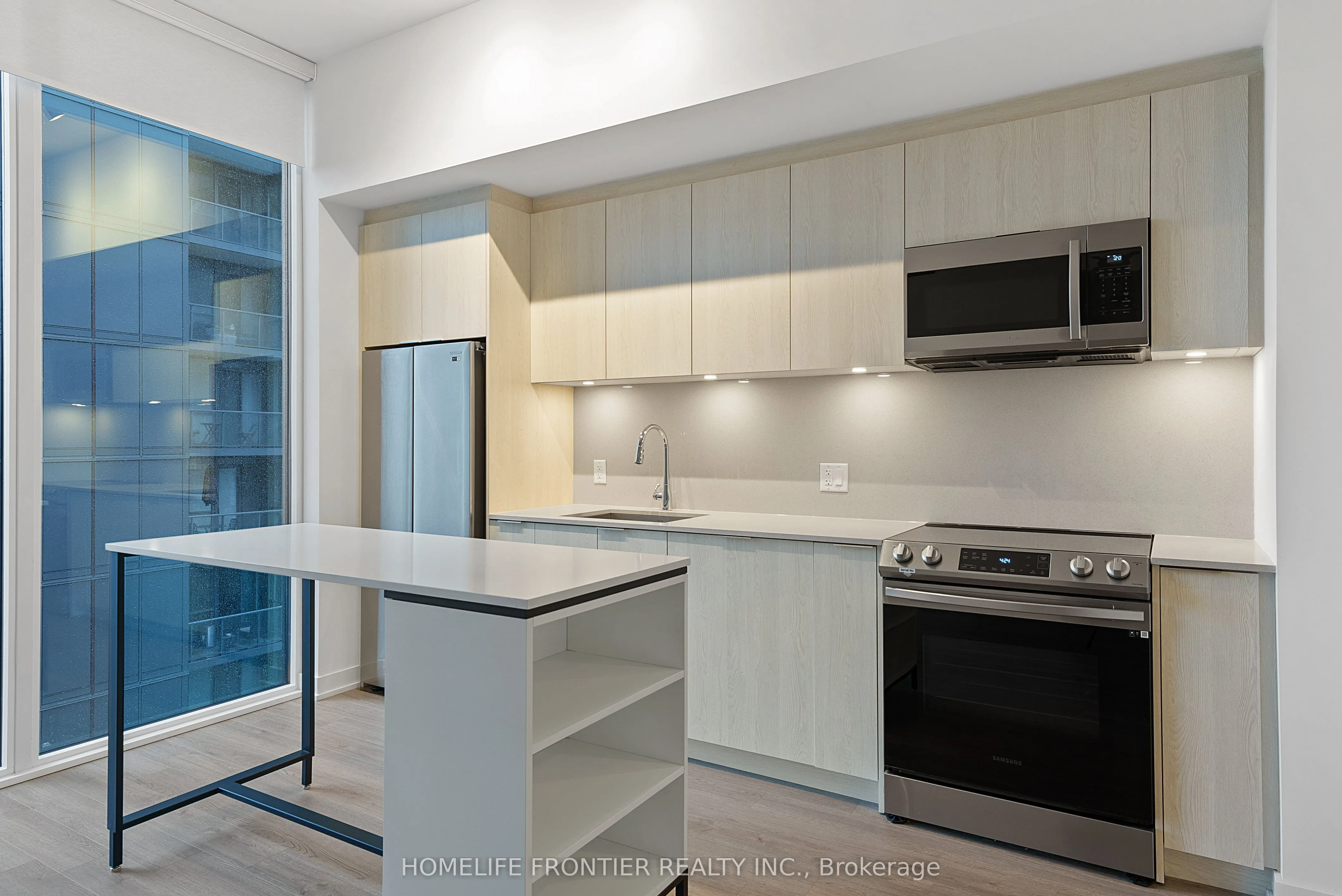 357 King Street W, #1608