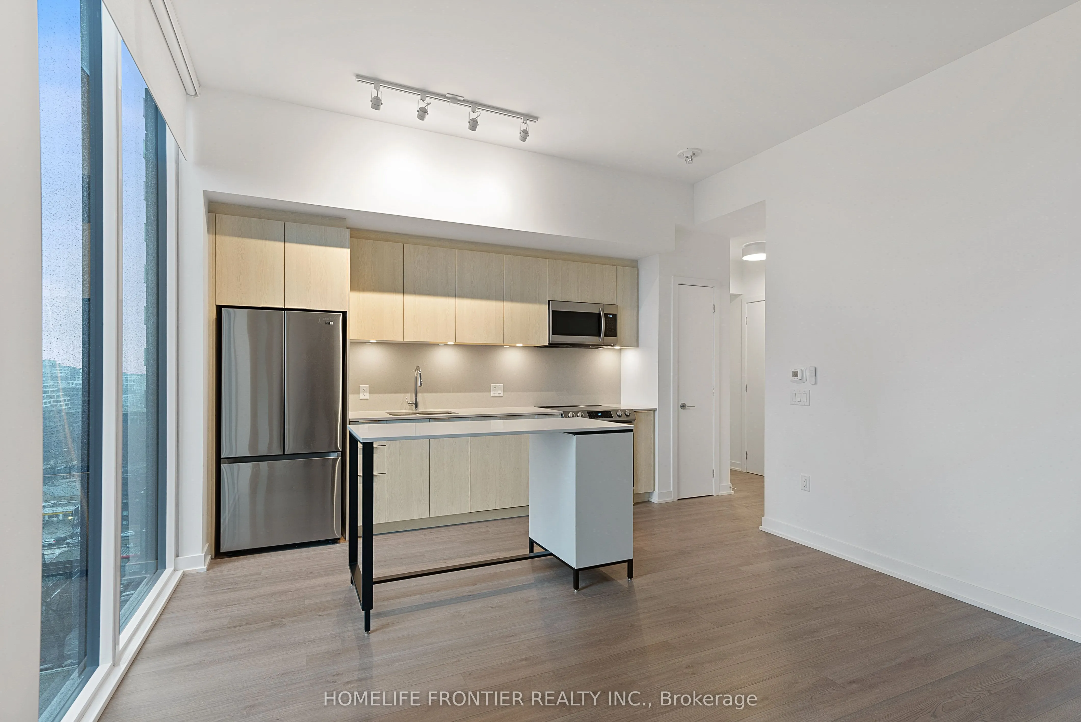357 King Street W, #1608