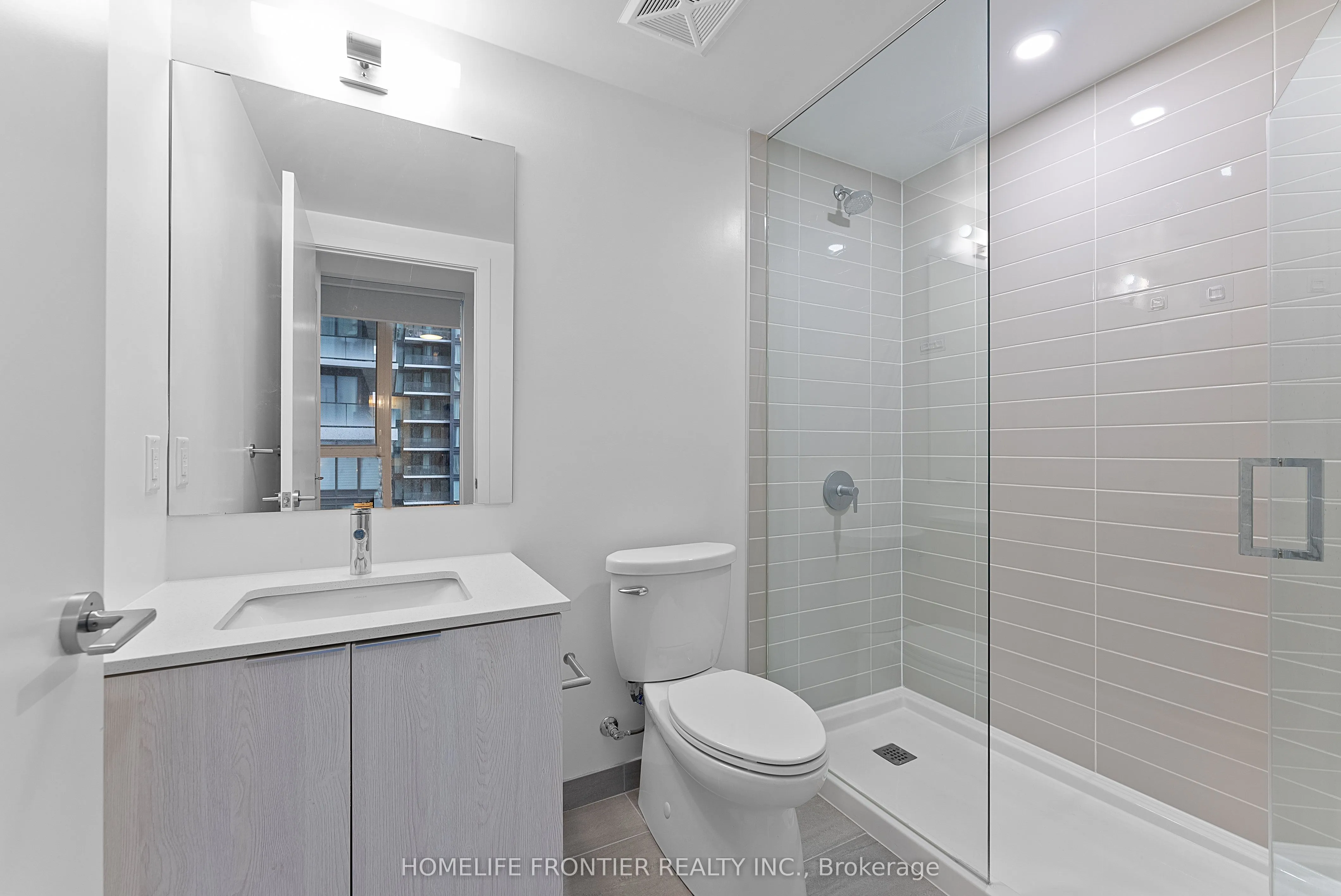 357 King Street W, #1608