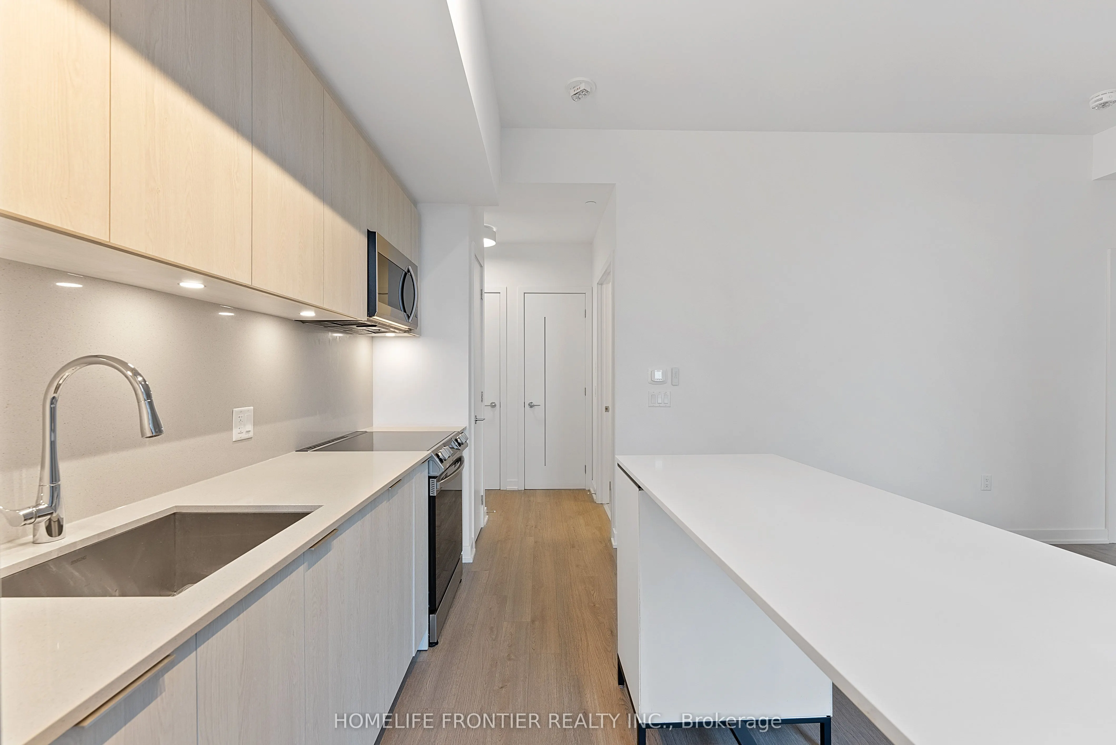 357 King Street W, #1608
