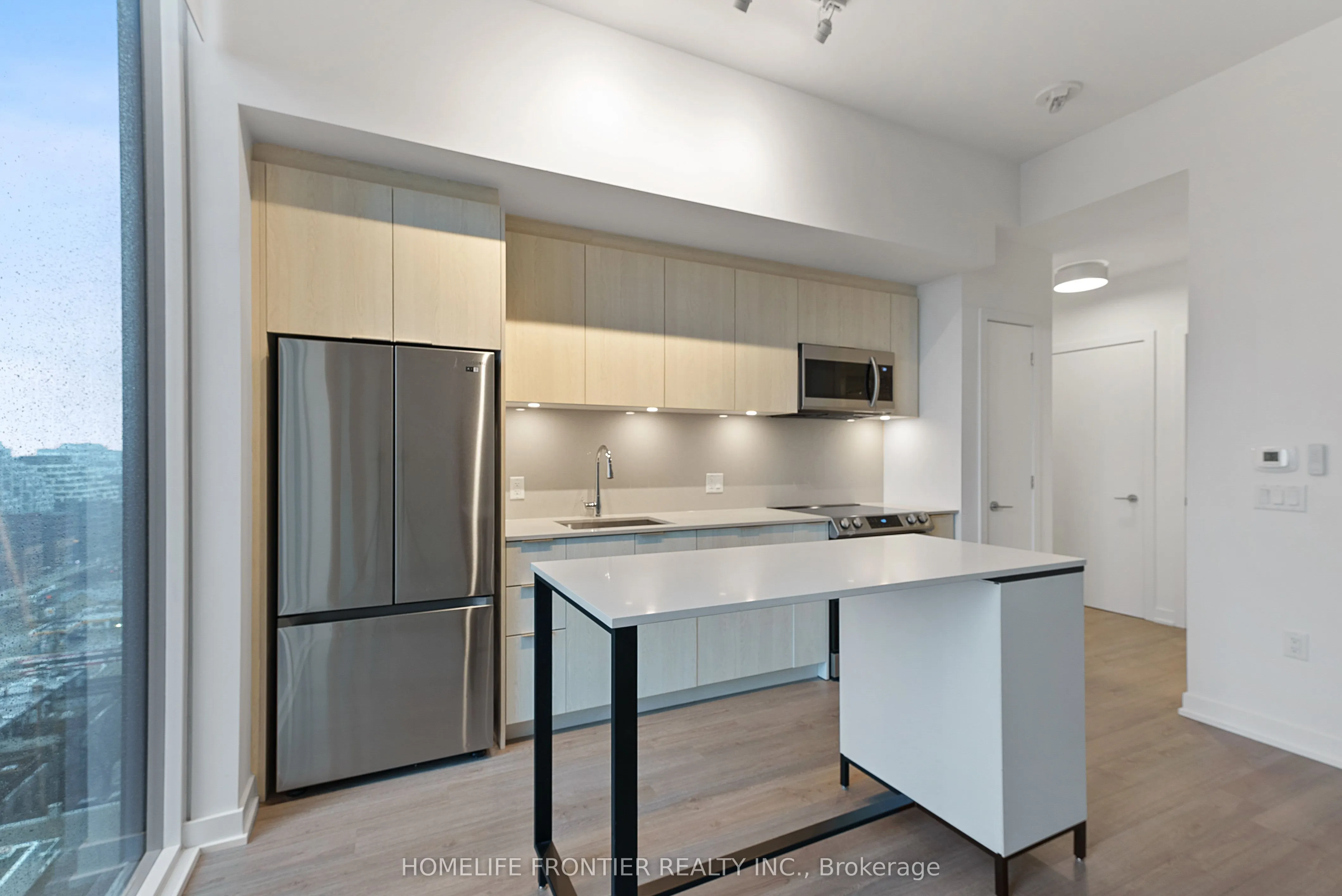 357 King Street W, #1608