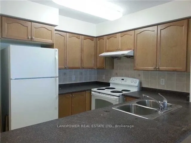 18 Spring Garden Avenue, #703