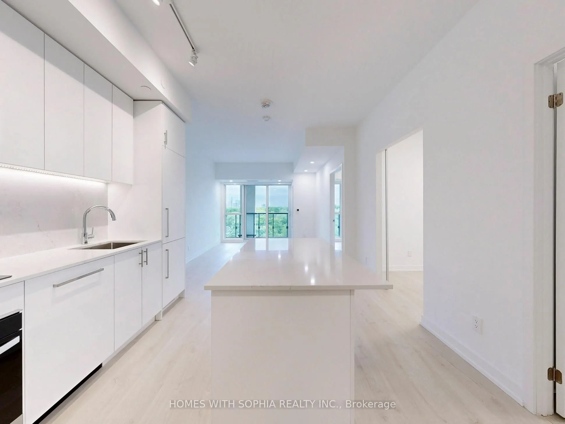 181 Sheppard Avenue E, #713