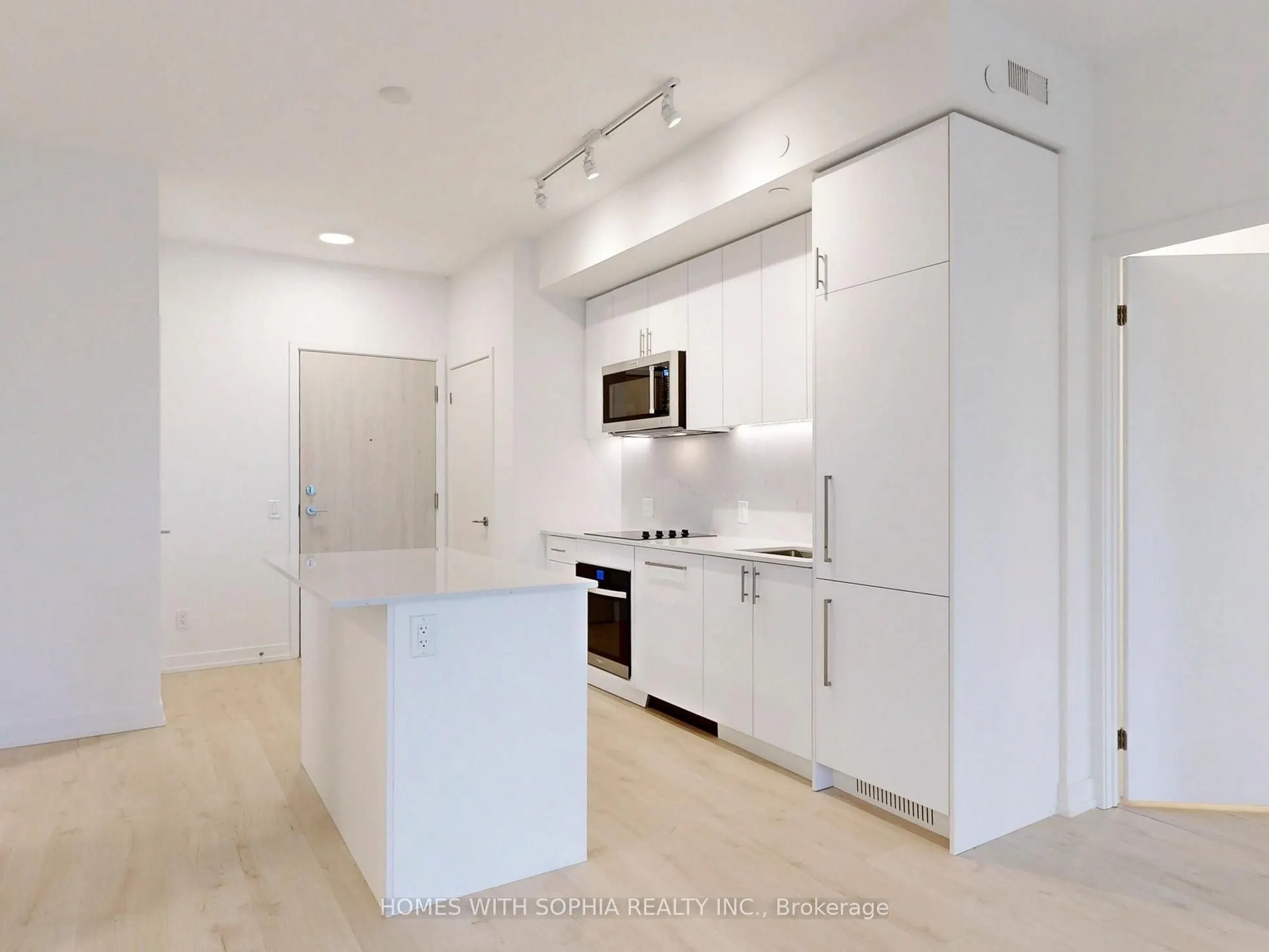181 Sheppard Avenue E, #713