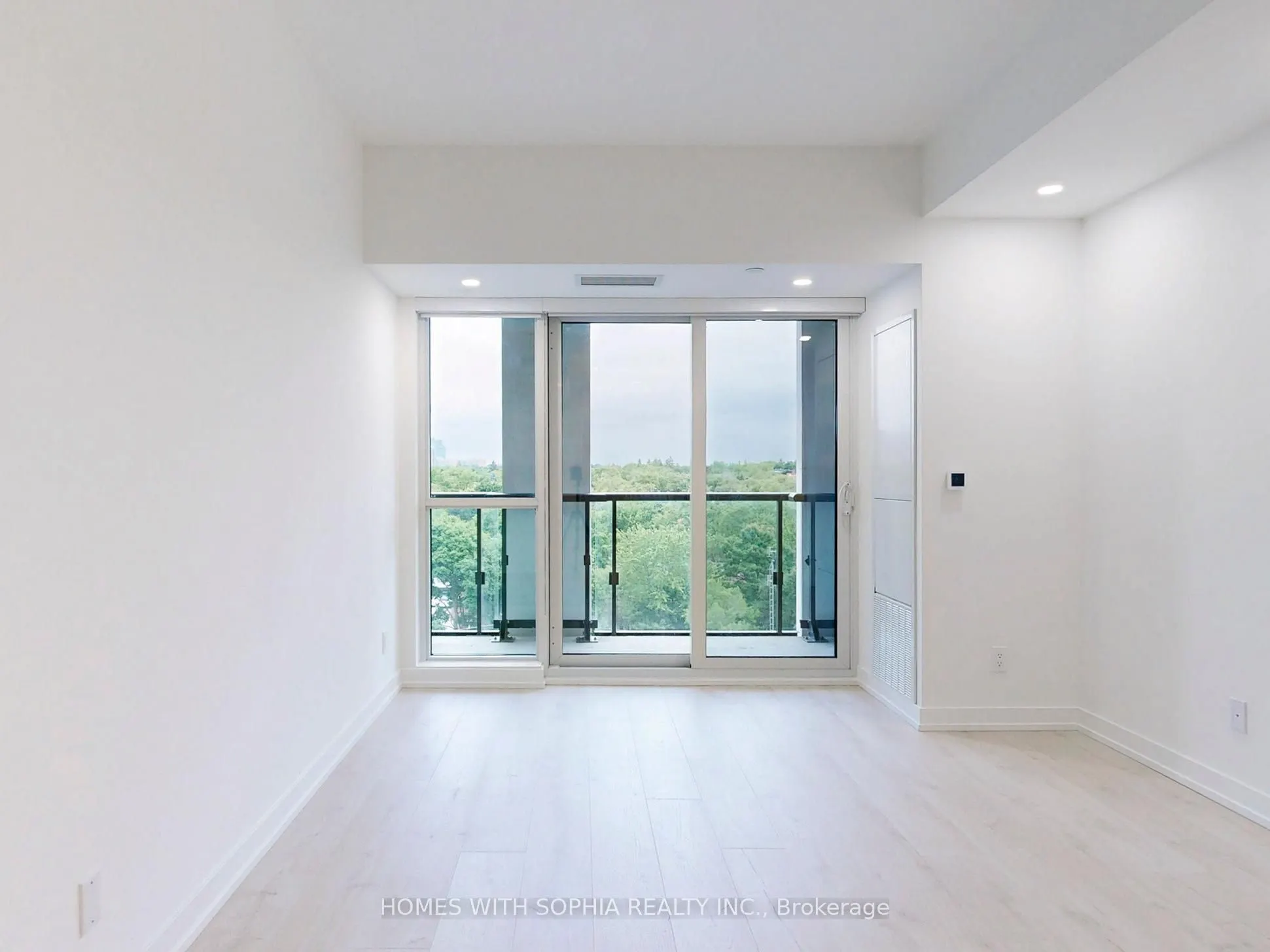 181 Sheppard Avenue E, #713