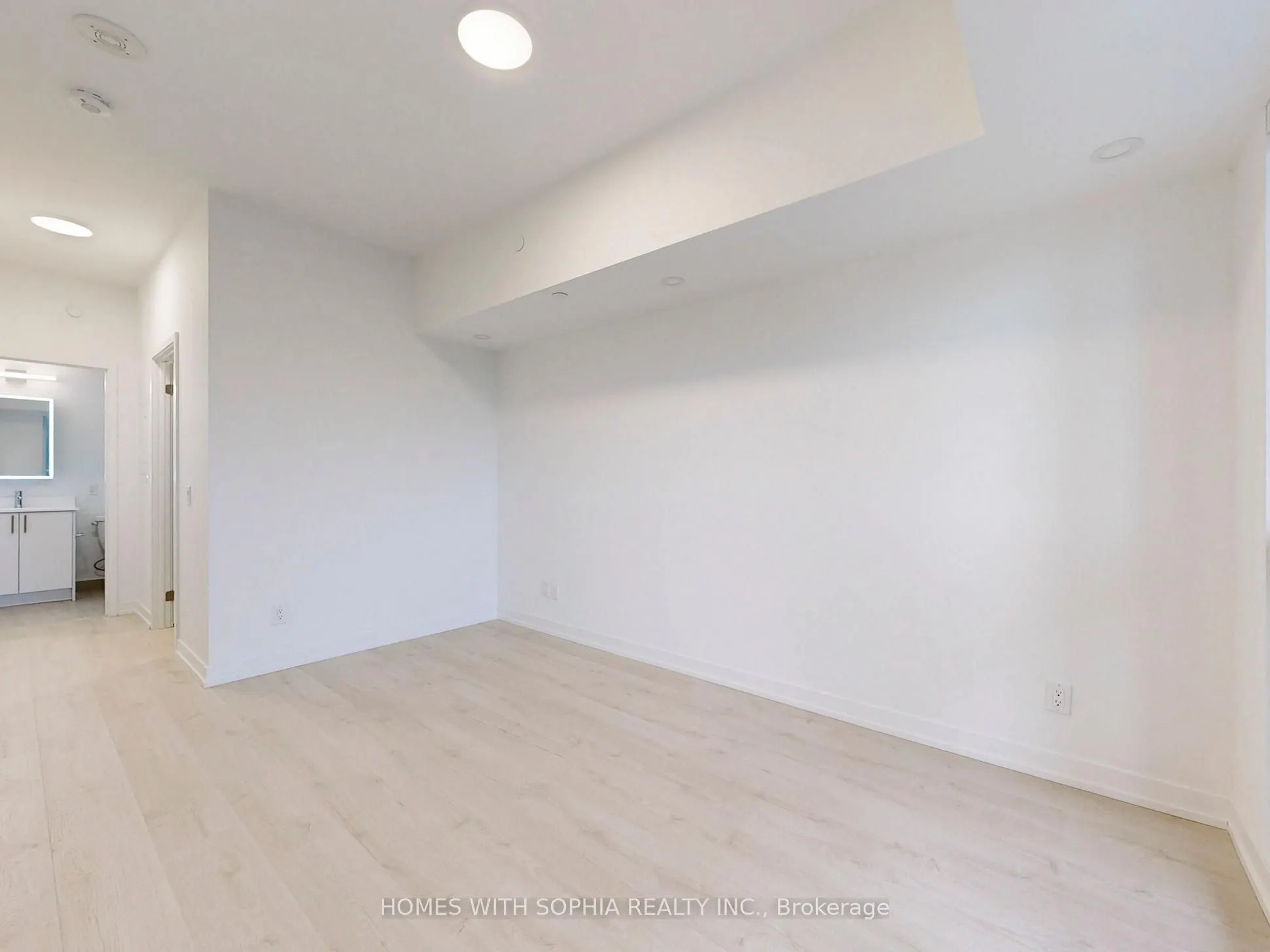 181 Sheppard Avenue E, #713