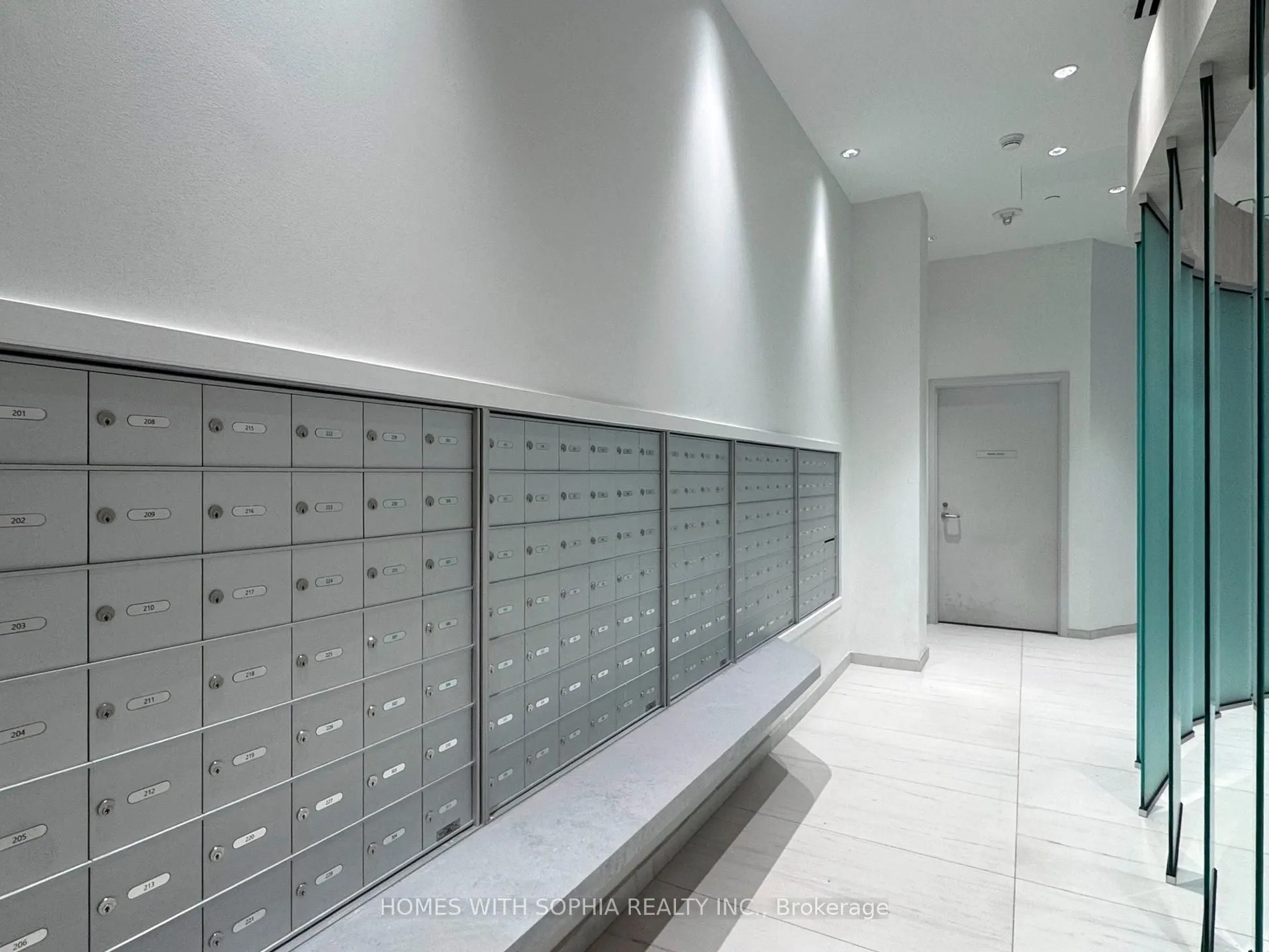 181 Sheppard Avenue E, #713