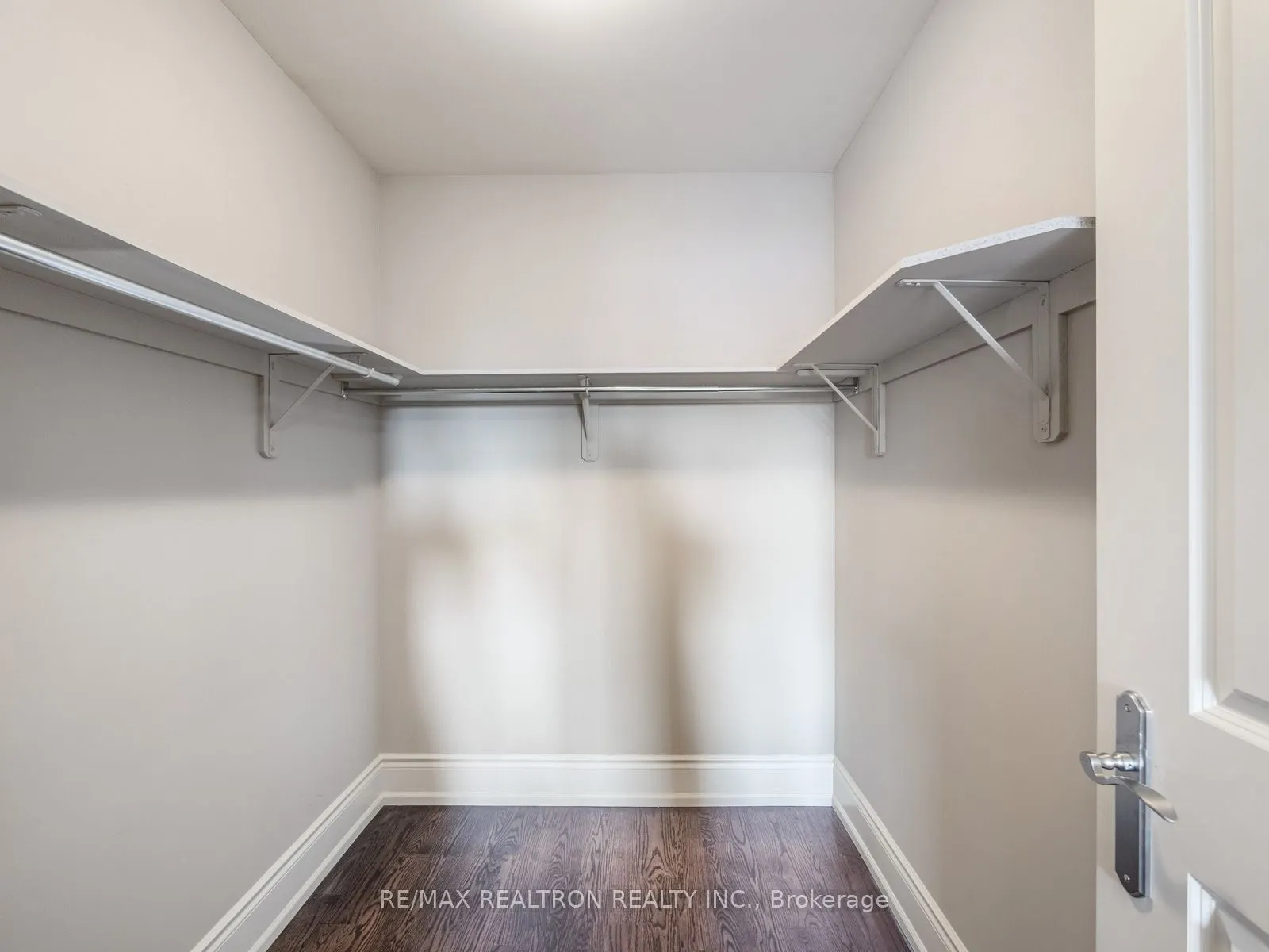 116 Faywood Boulevard